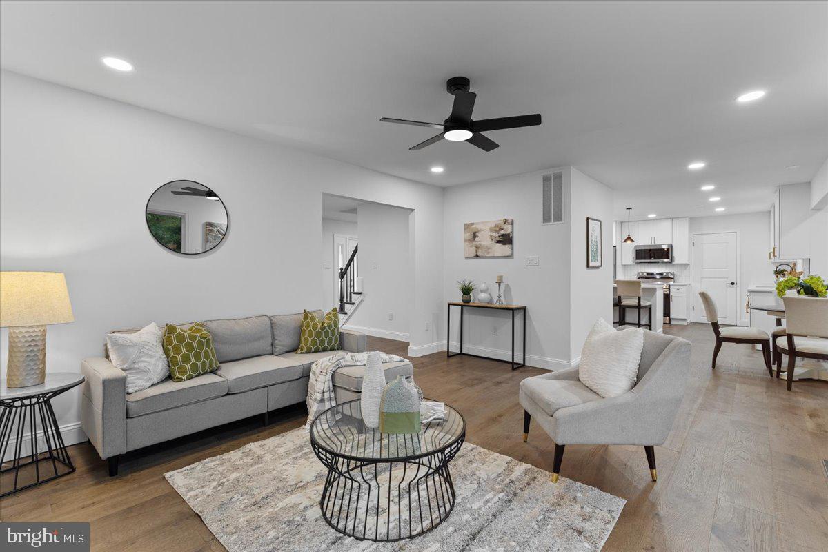 TANTALLON ON THE POTOMAC - Residential