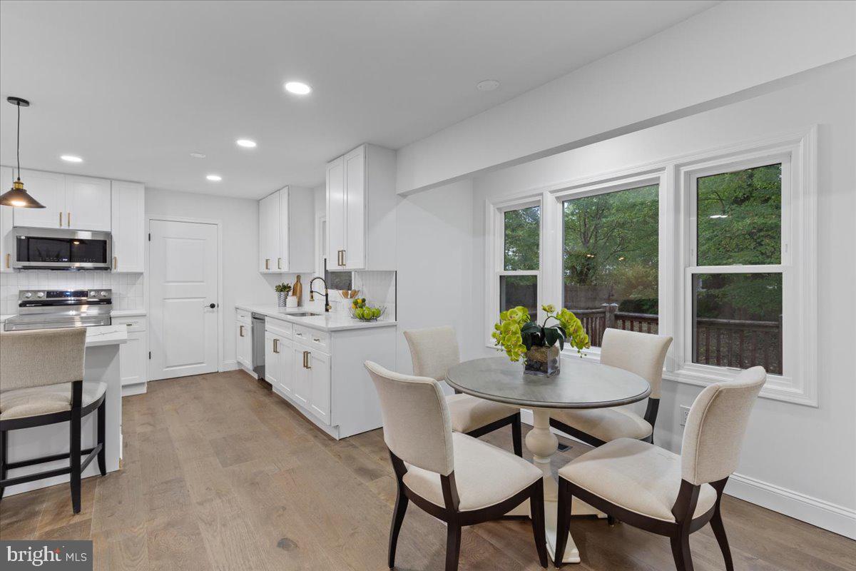 TANTALLON ON THE POTOMAC - Residential