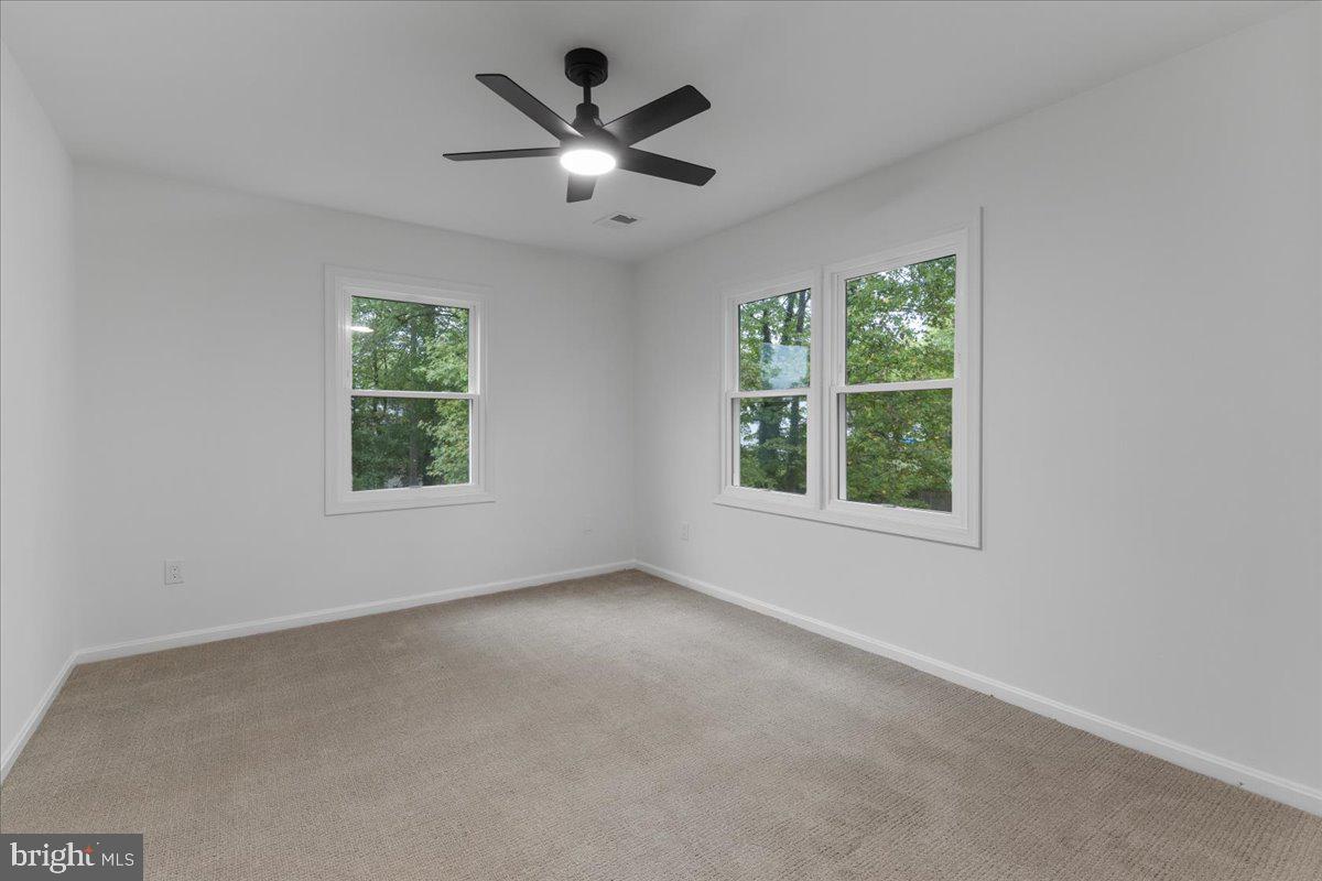 TANTALLON ON THE POTOMAC - Residential