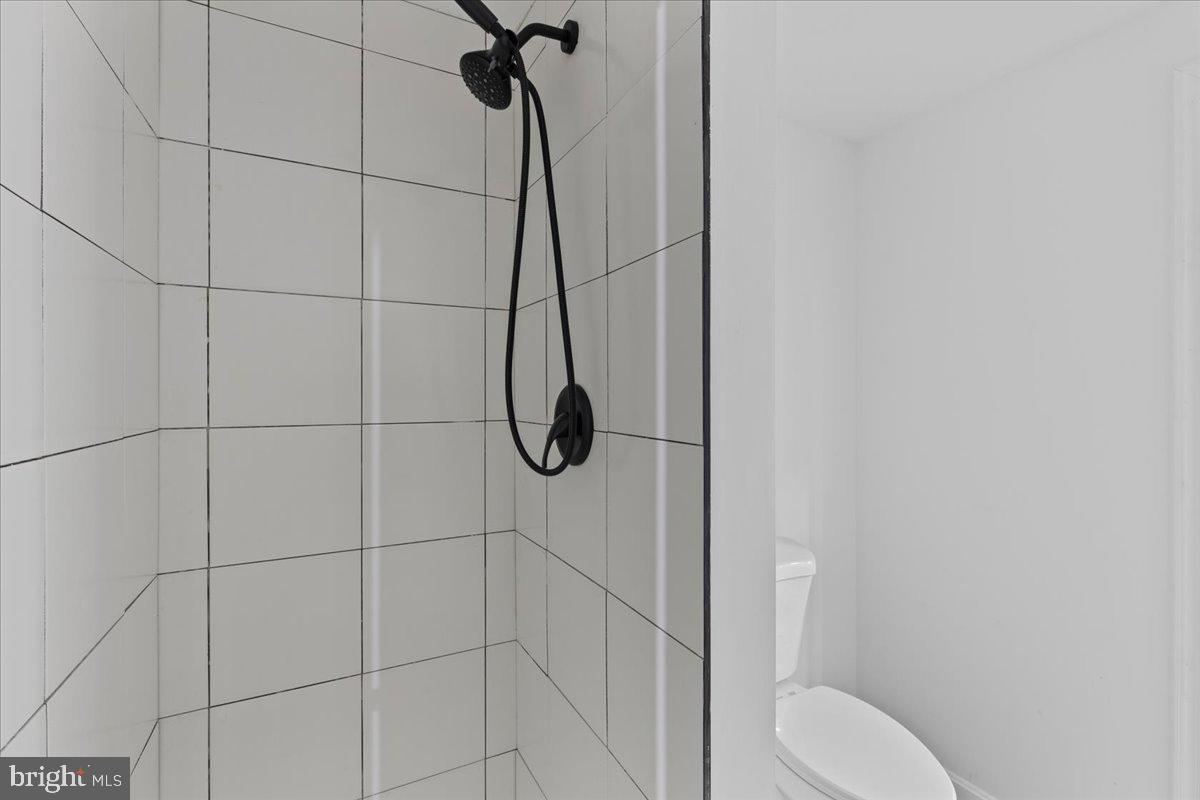 TANTALLON ON THE POTOMAC - Residential