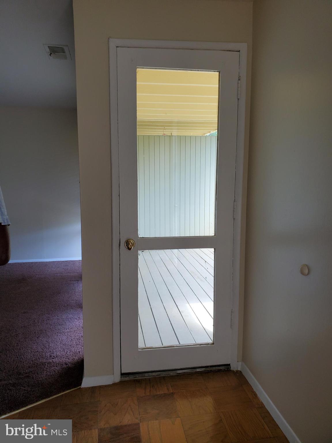 HOLLY HILL CONDOMINIUMS - Residential Lease