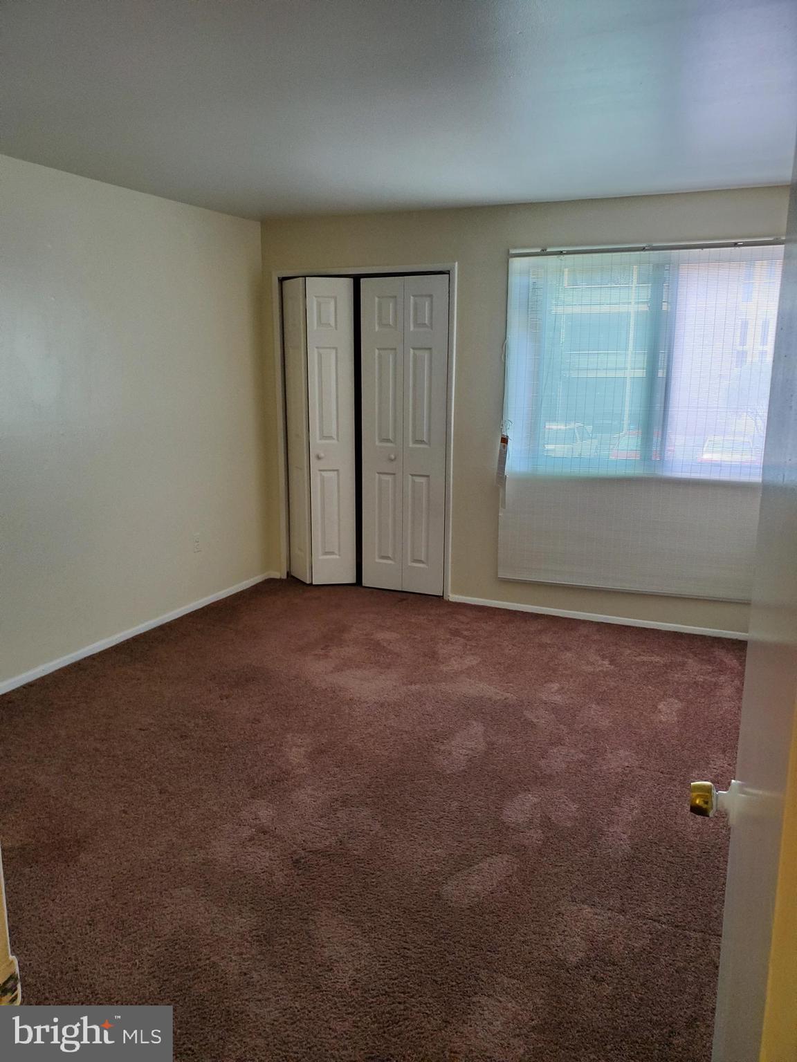 HOLLY HILL CONDOMINIUMS - Residential Lease