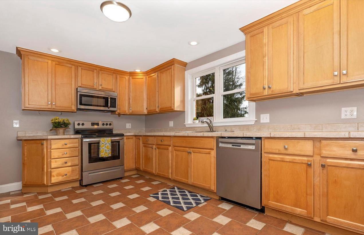 URBANA - Residential Lease