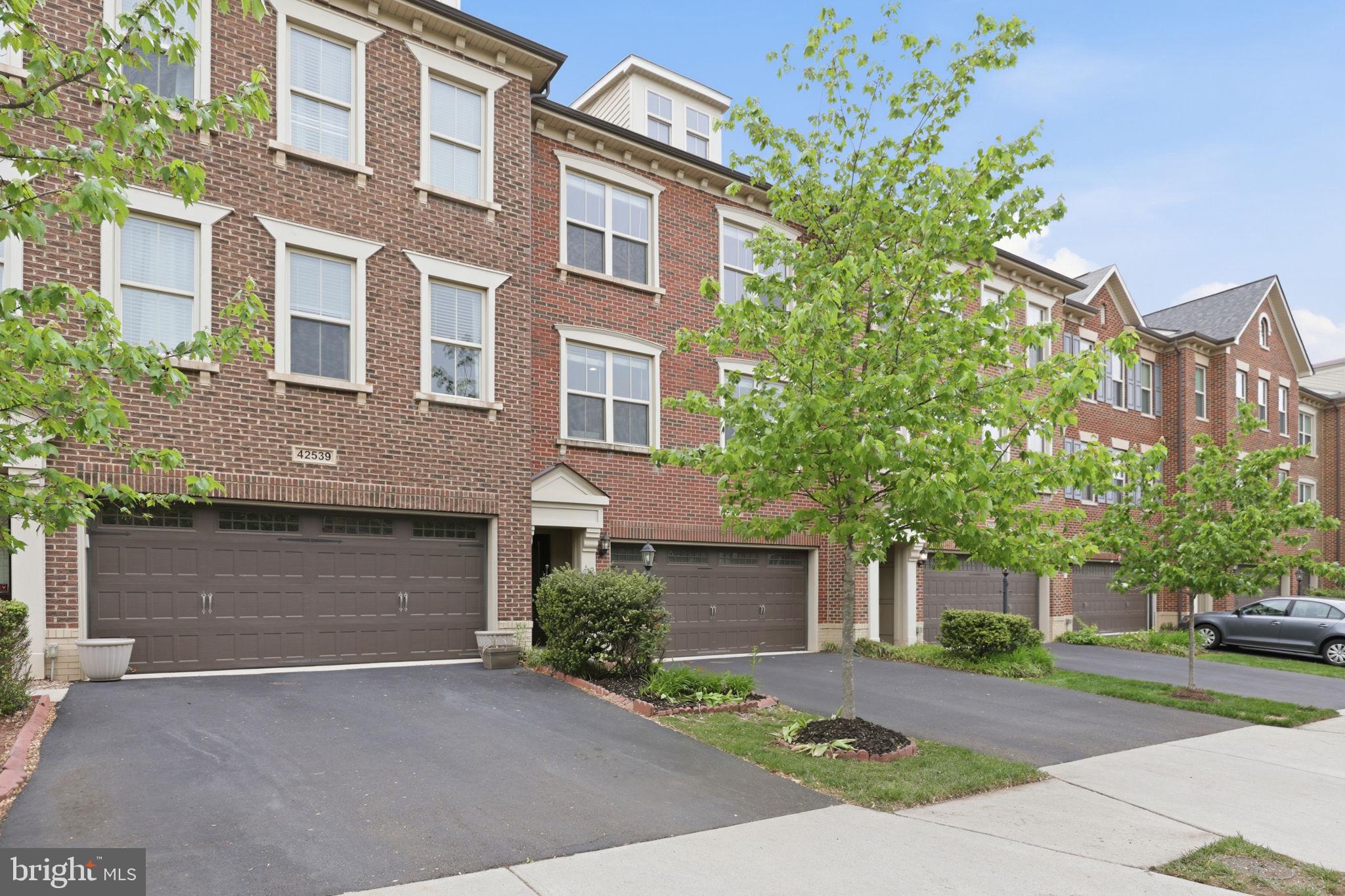 BRAMBLETON - Residential