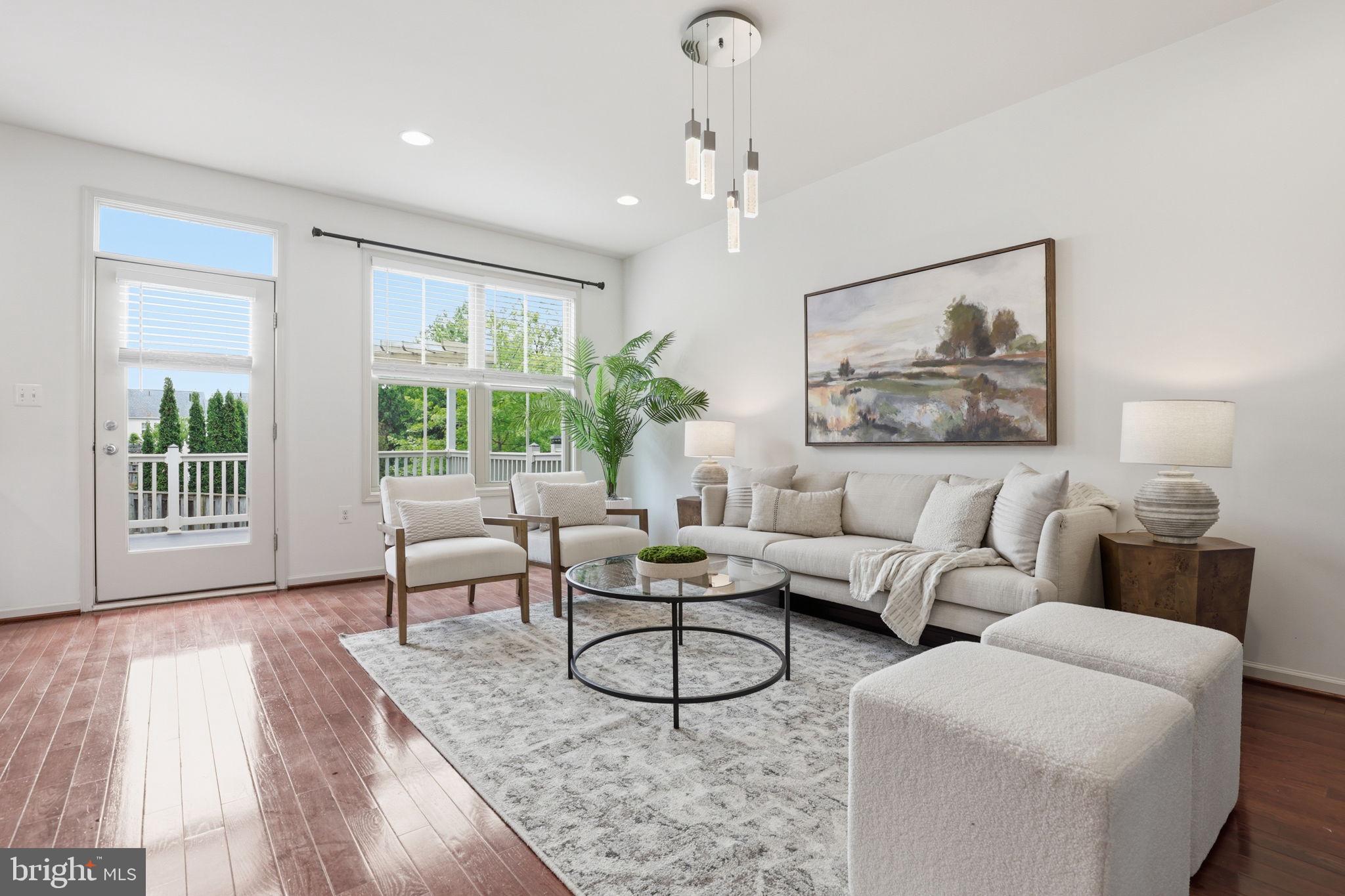 BRAMBLETON - Residential