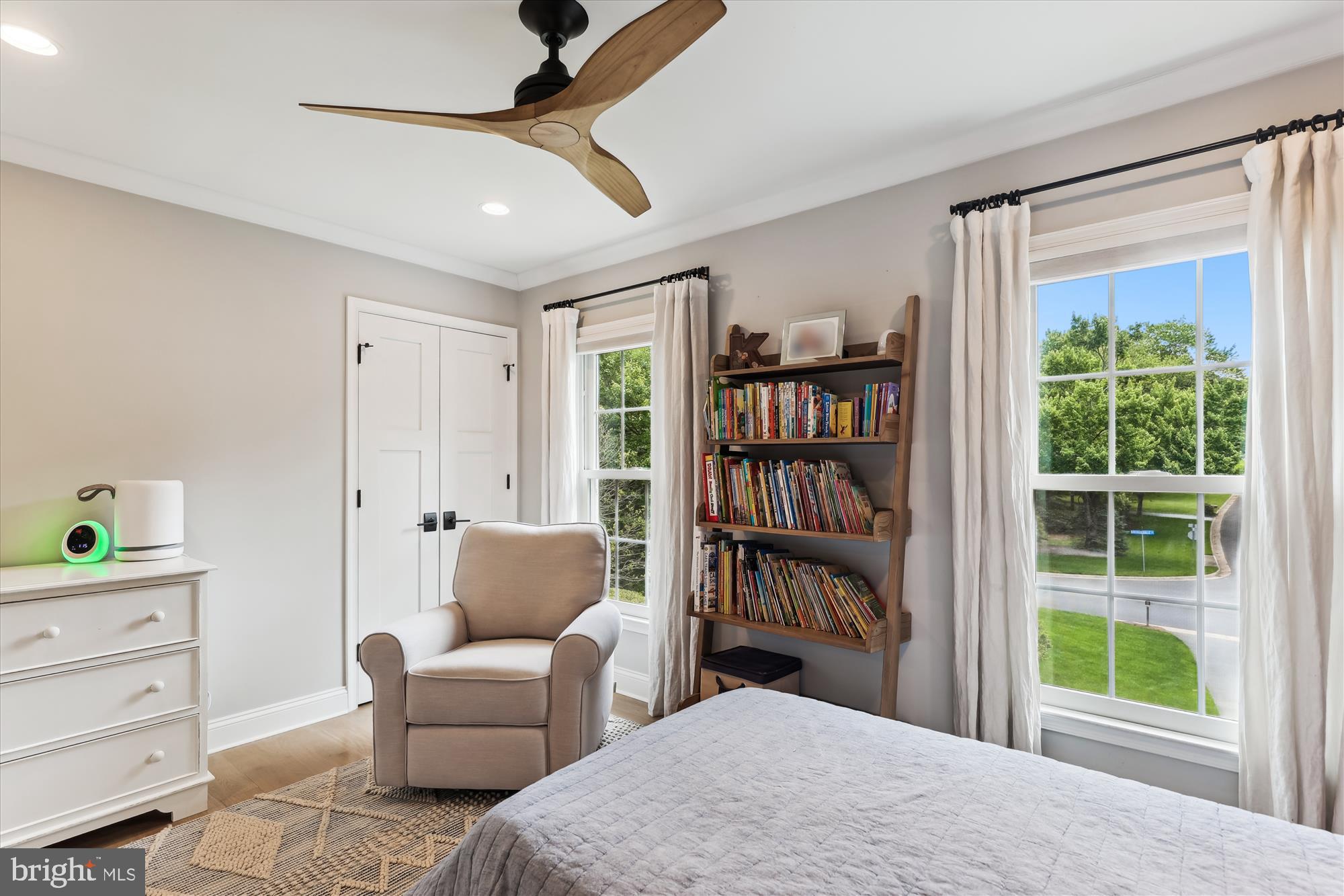 WAPLES MILL ESTATES - Residential