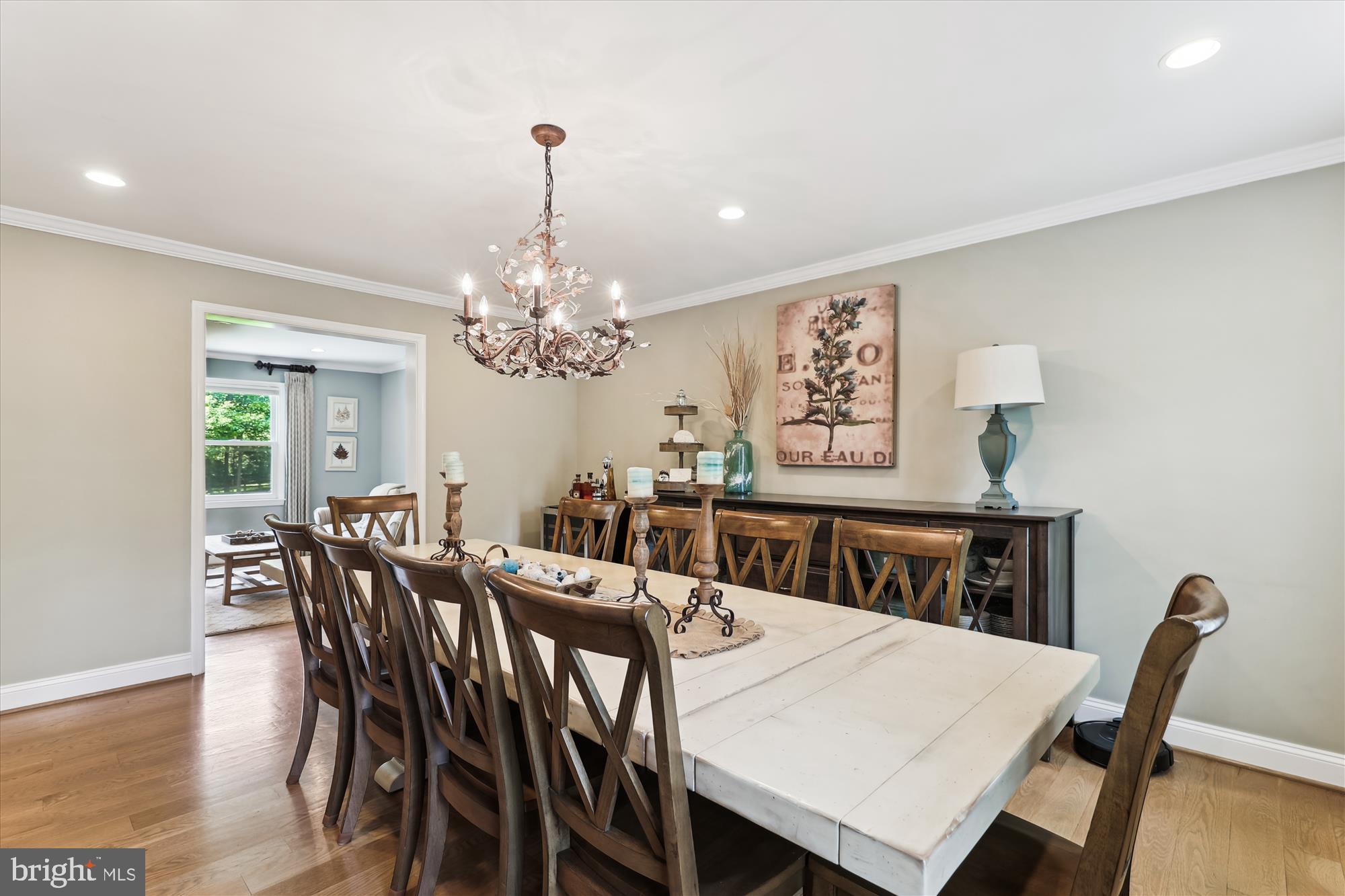 WAPLES MILL ESTATES - Residential