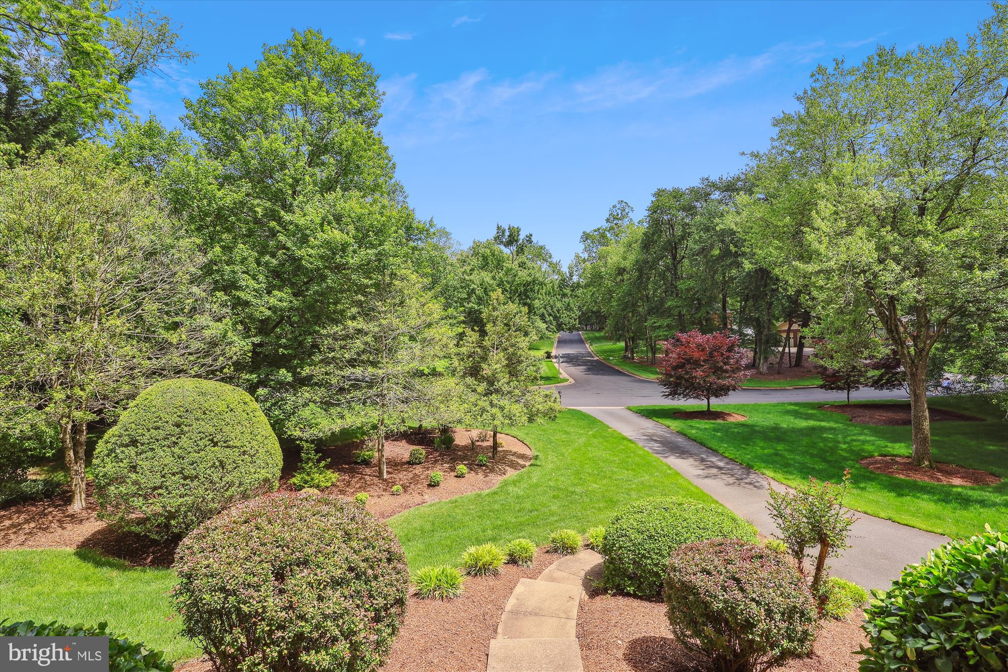 WAPLES MILL ESTATES - Residential