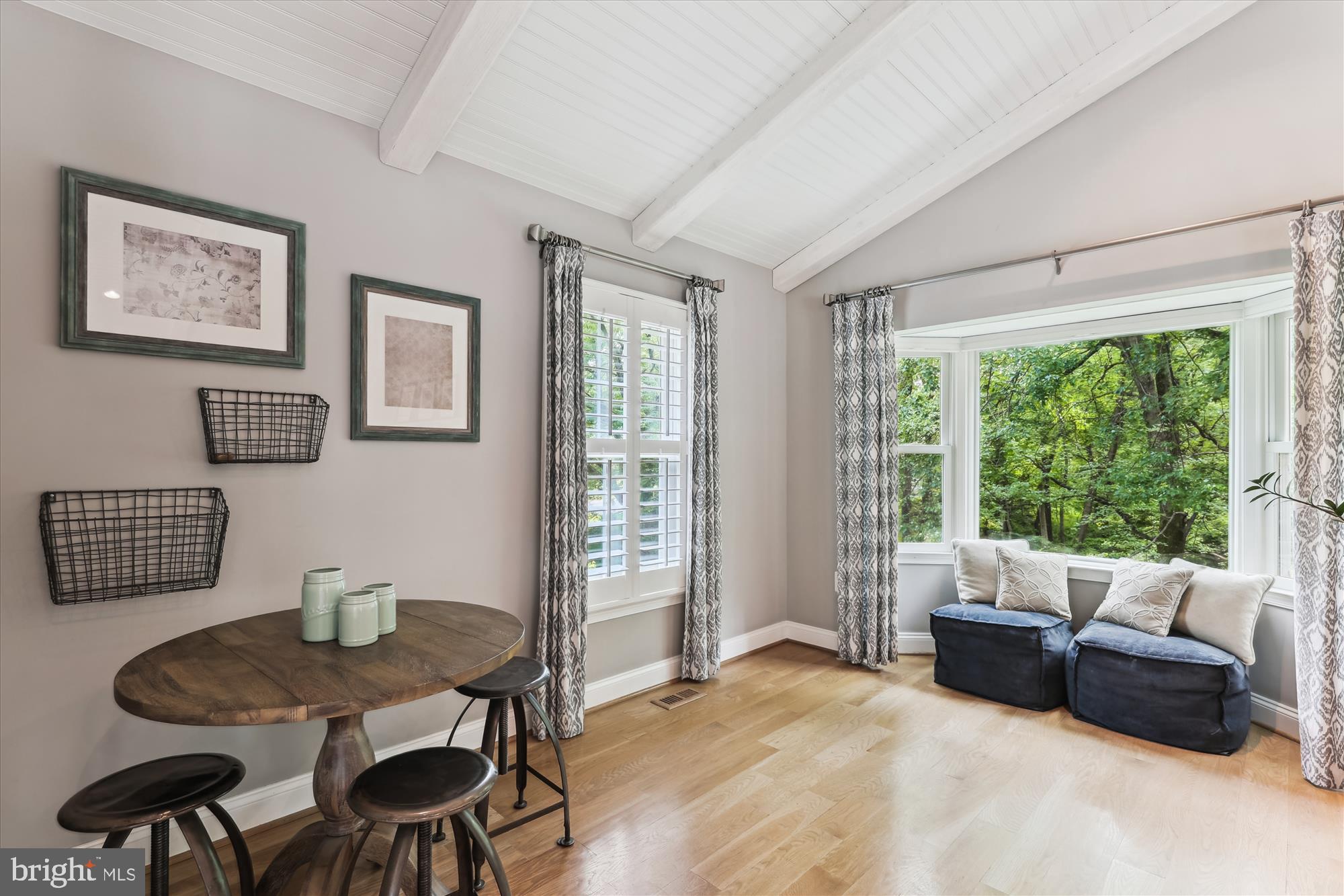 WAPLES MILL ESTATES - Residential