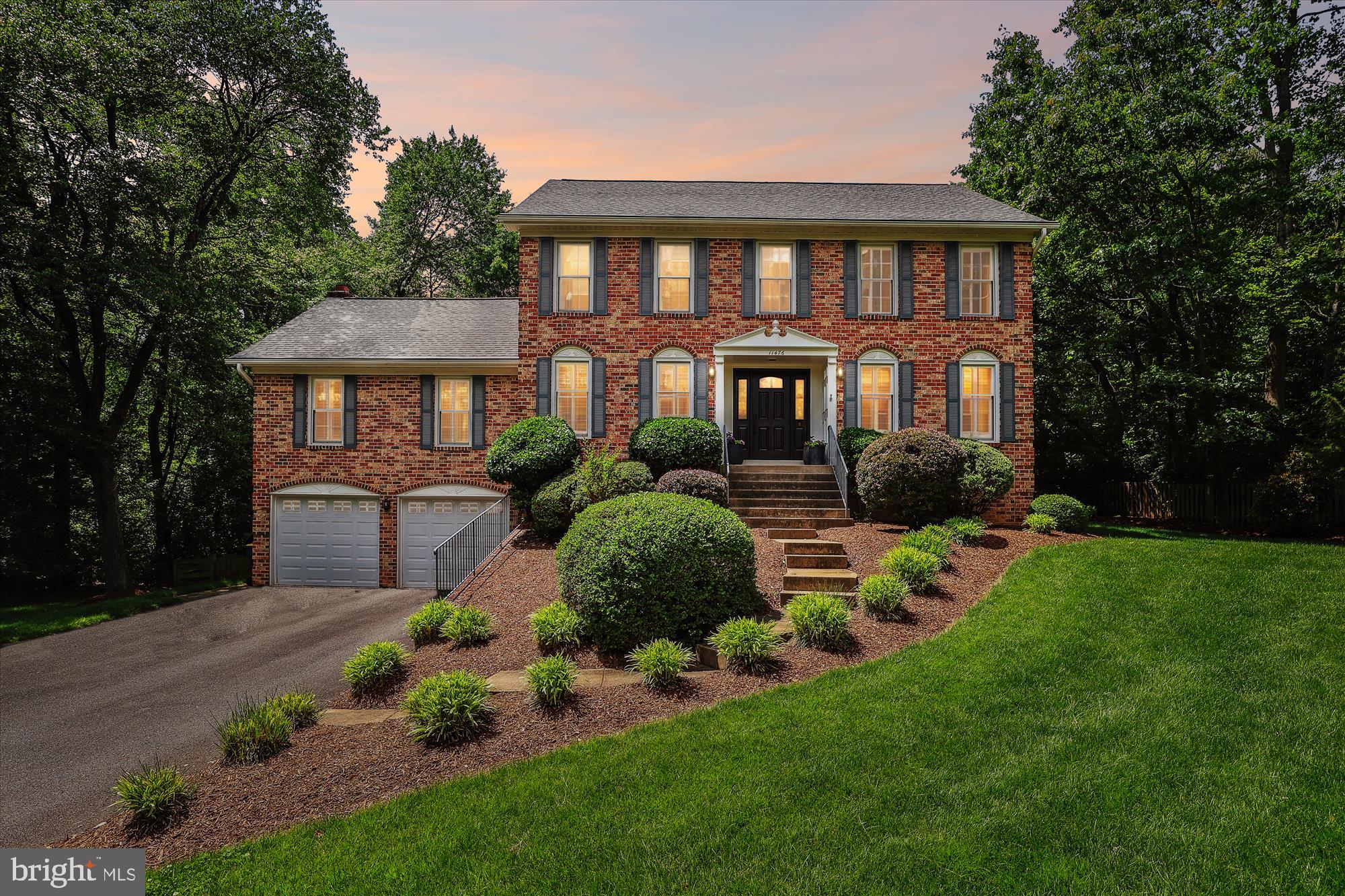 WAPLES MILL ESTATES - Residential