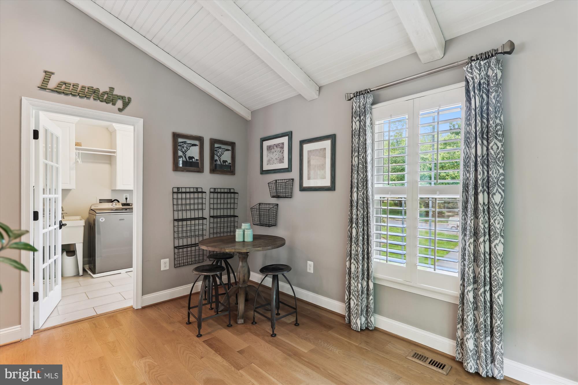 WAPLES MILL ESTATES - Residential