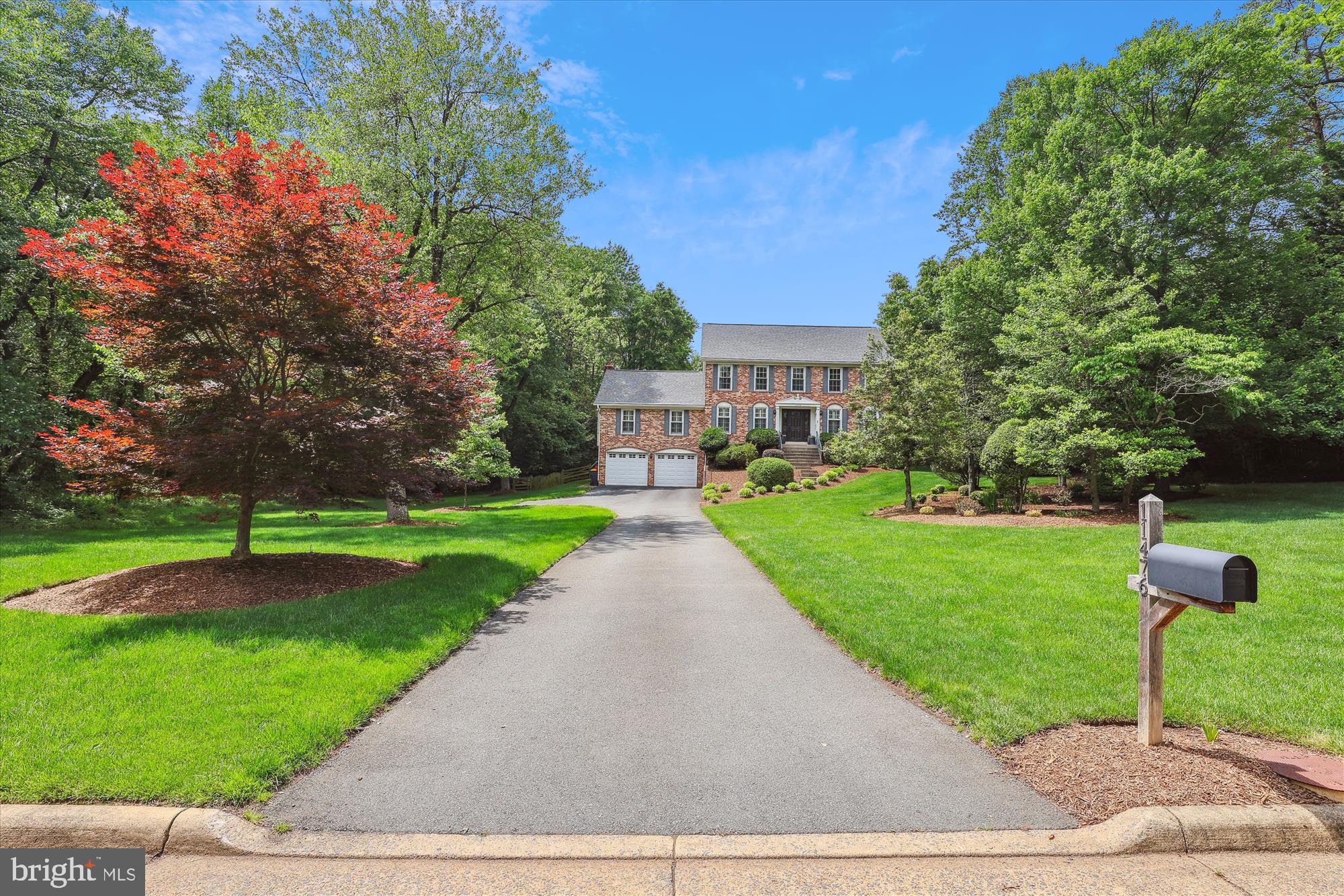 WAPLES MILL ESTATES - Residential