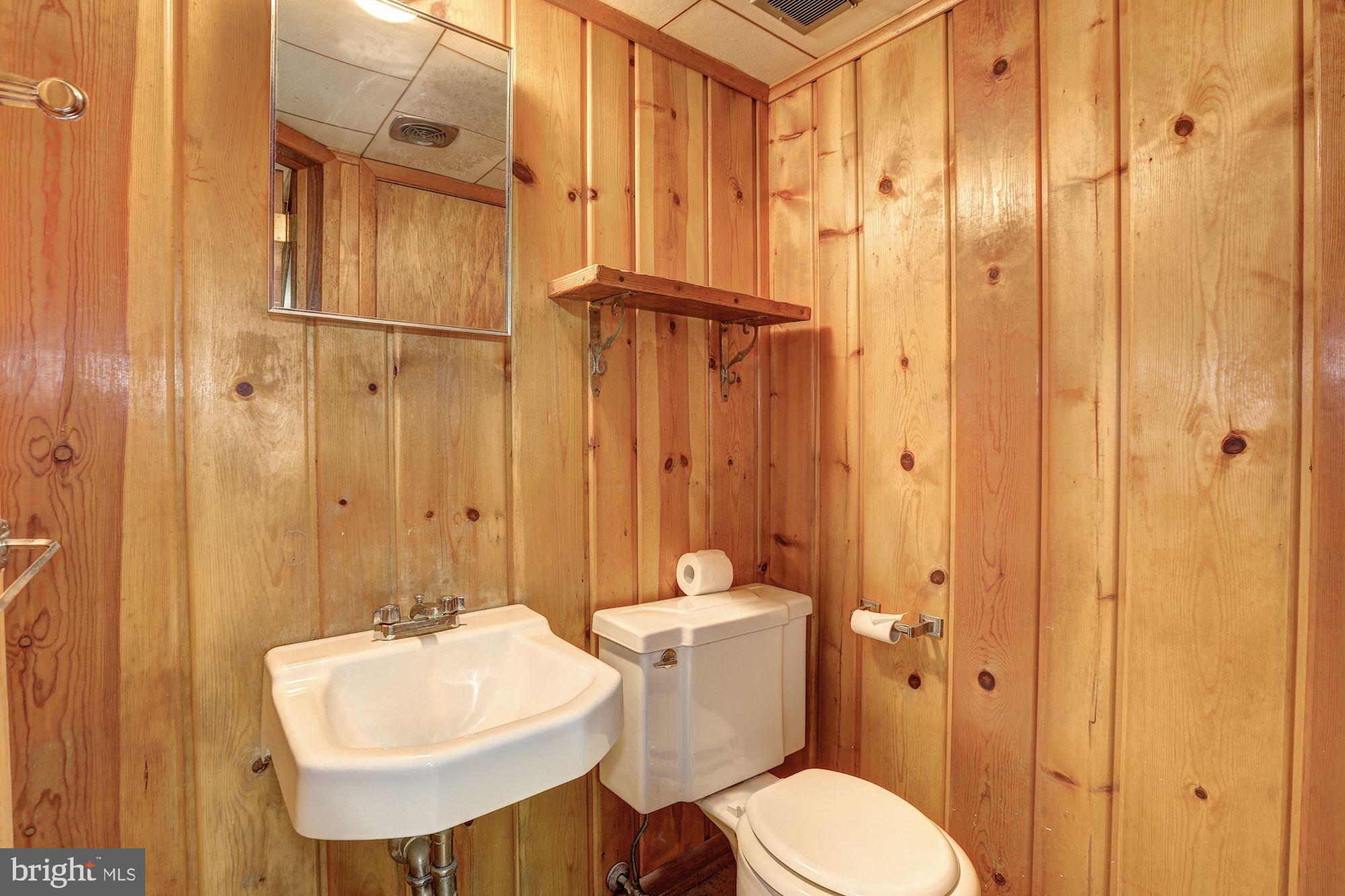 ROCK CREEK HIGHLANDS - Residential