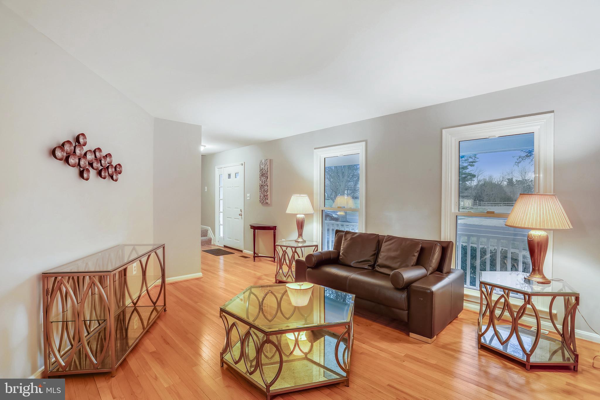 WILLIAMSBURG VILLAGE - Residential