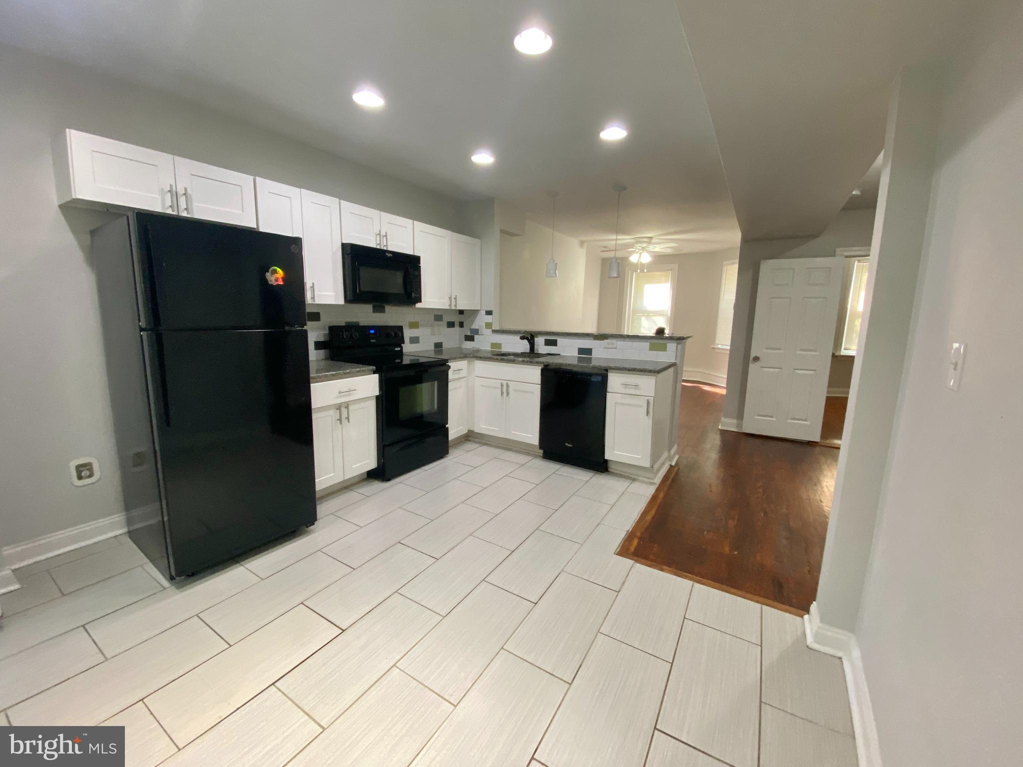 BRANDYWINE VILLAGE - Residential Lease