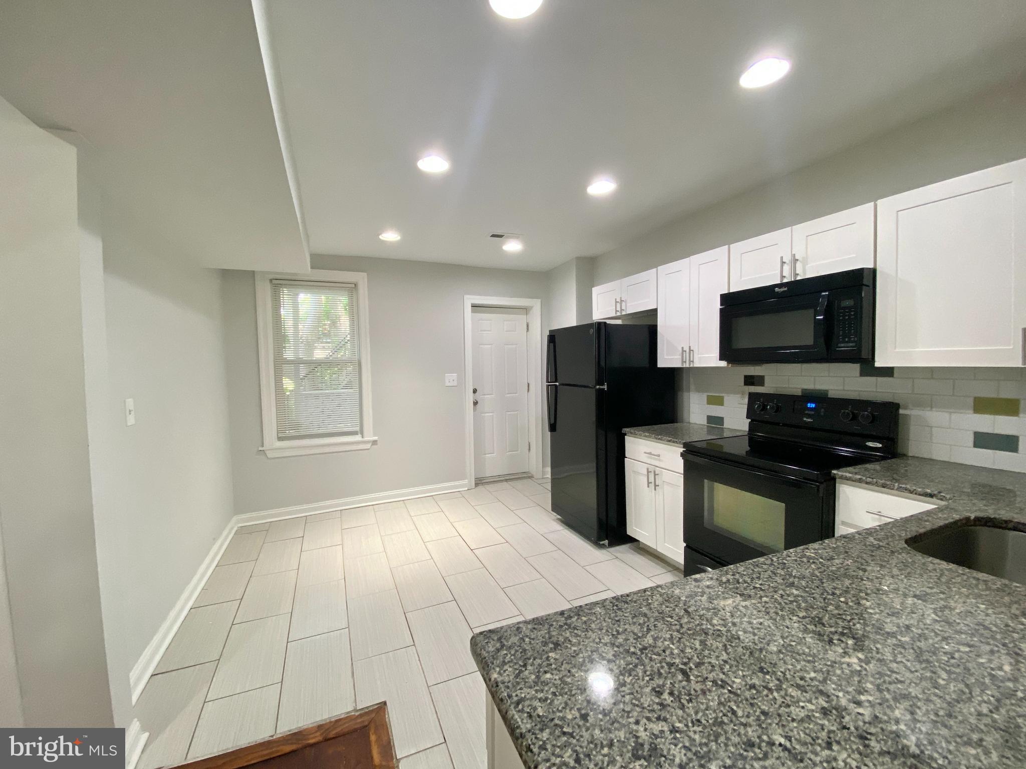 BRANDYWINE VILLAGE - Residential Lease