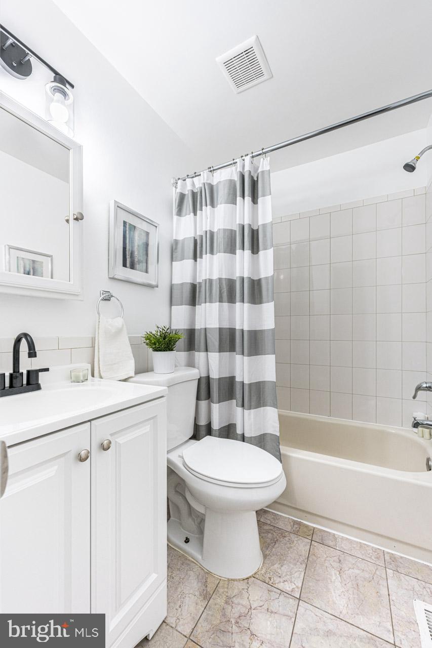 OAKLAWN - Residential