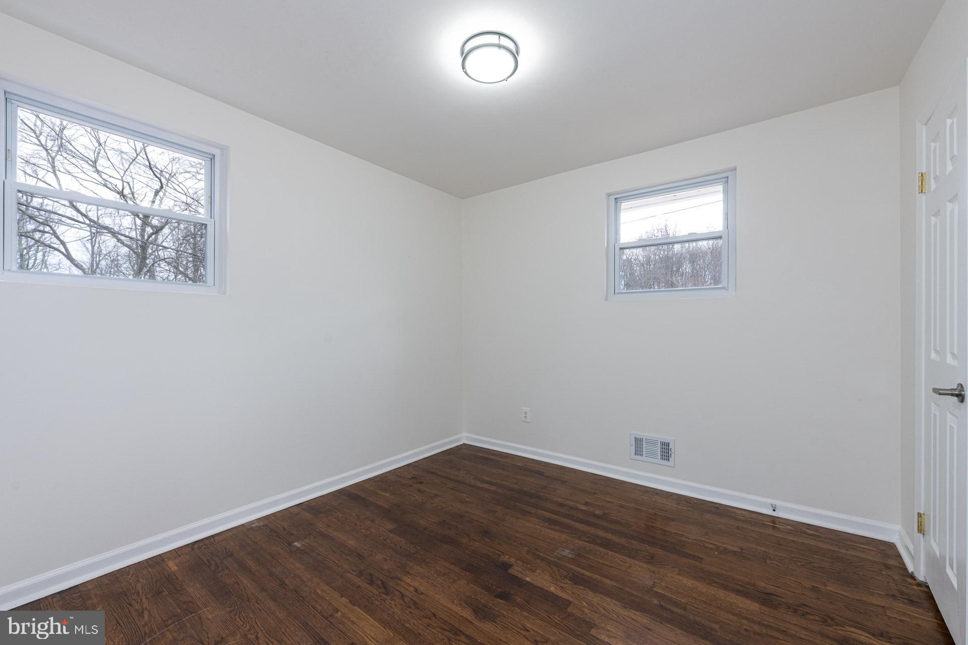 OAKLAWN - Residential