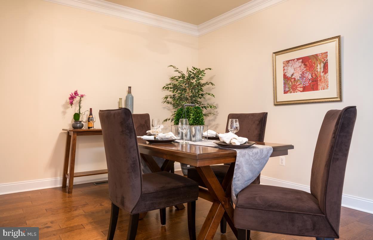 DOMINION VALLEY COUNTRY CLUB - Residential