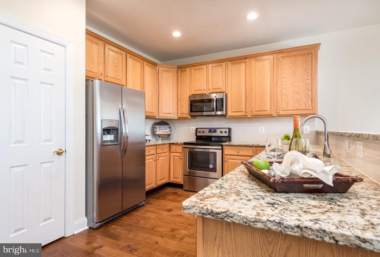 DOMINION VALLEY COUNTRY CLUB - Residential