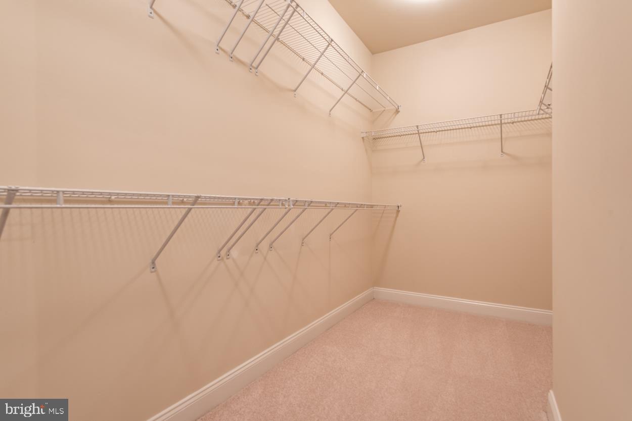 DOMINION VALLEY COUNTRY CLUB - Residential