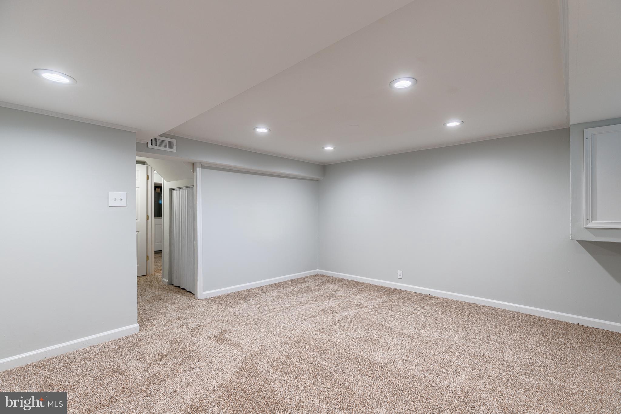 BROOKLYN - Residential