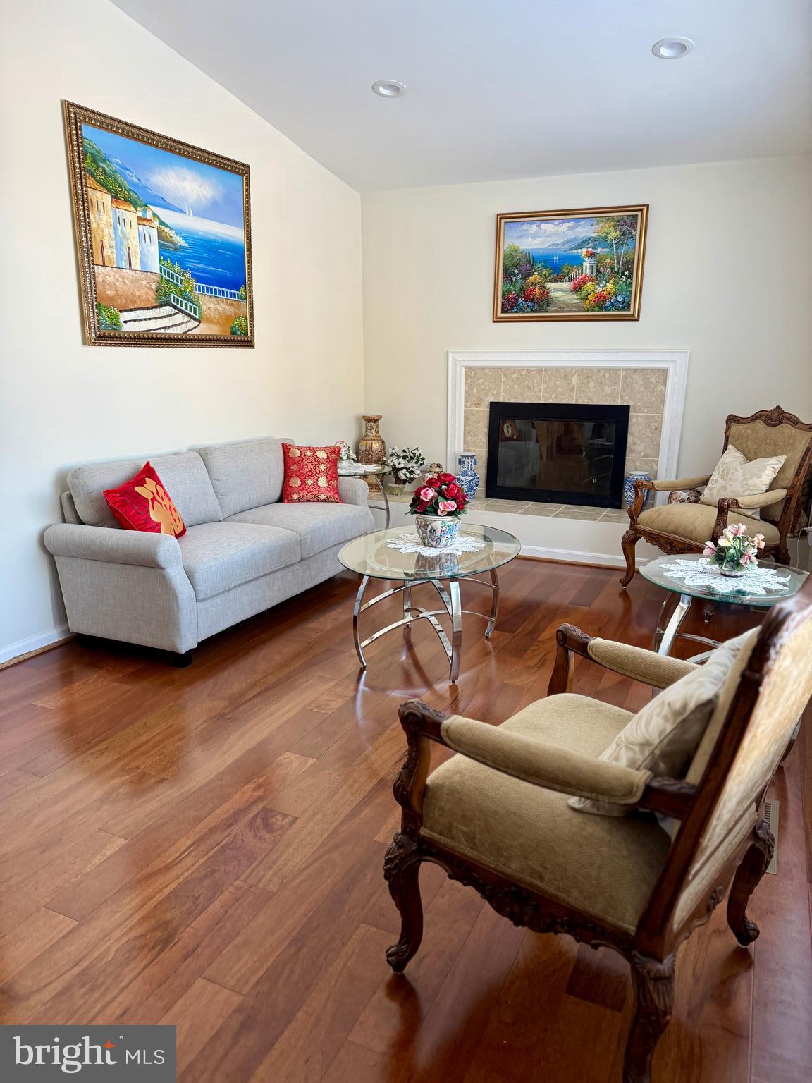 5931 RIDGE VIEW DRIVE