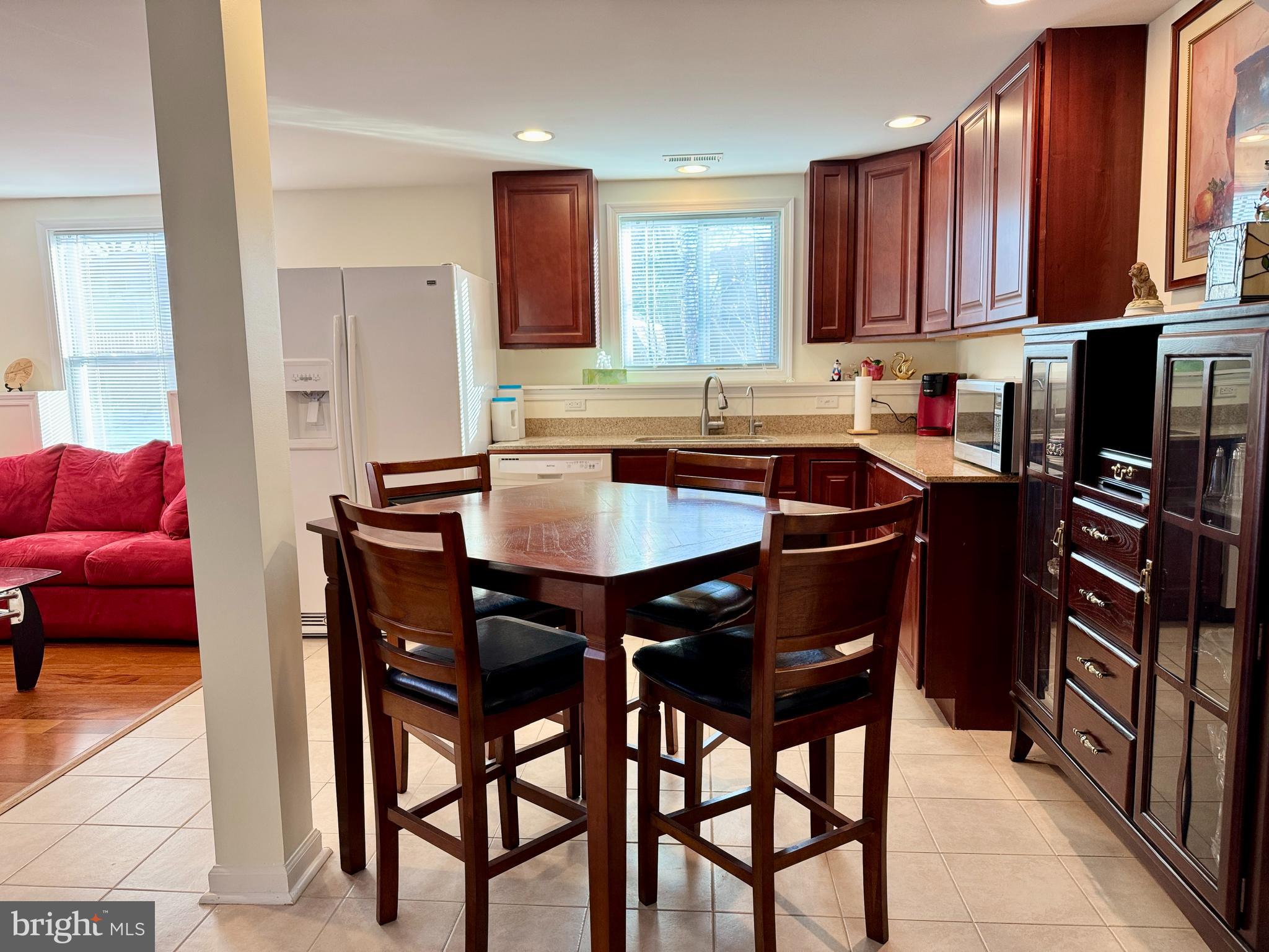 RIDGE VIEW ESTATES - Residential