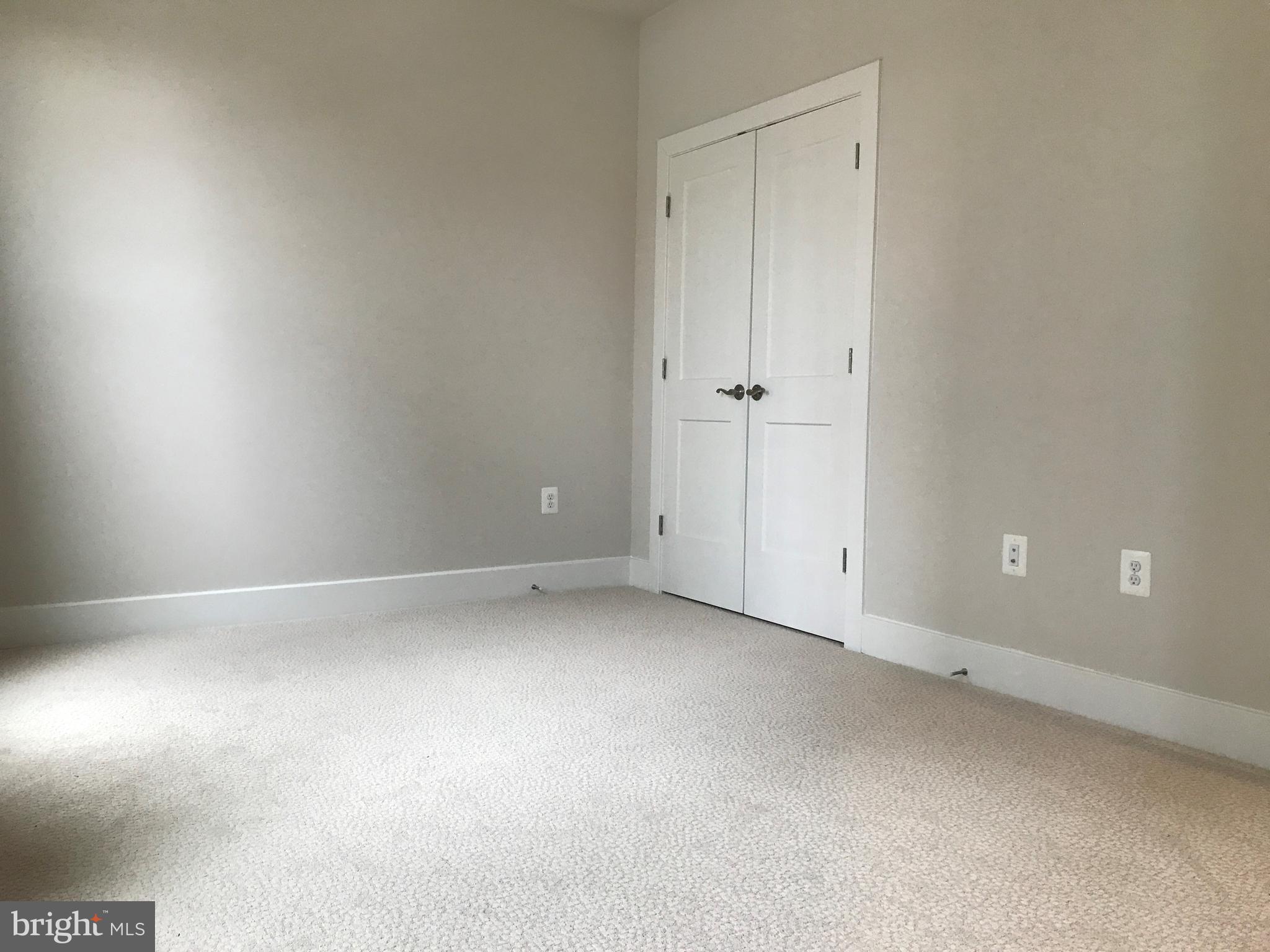 LIBERTY PARK - Residential Lease