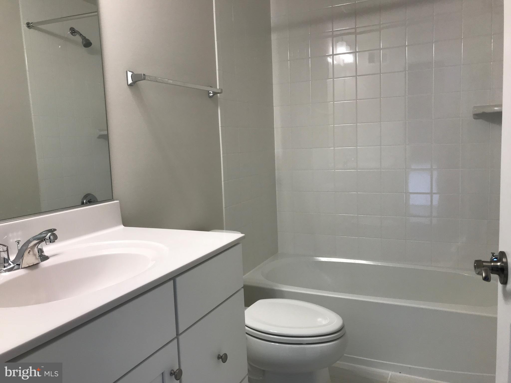 LIBERTY PARK - Residential Lease