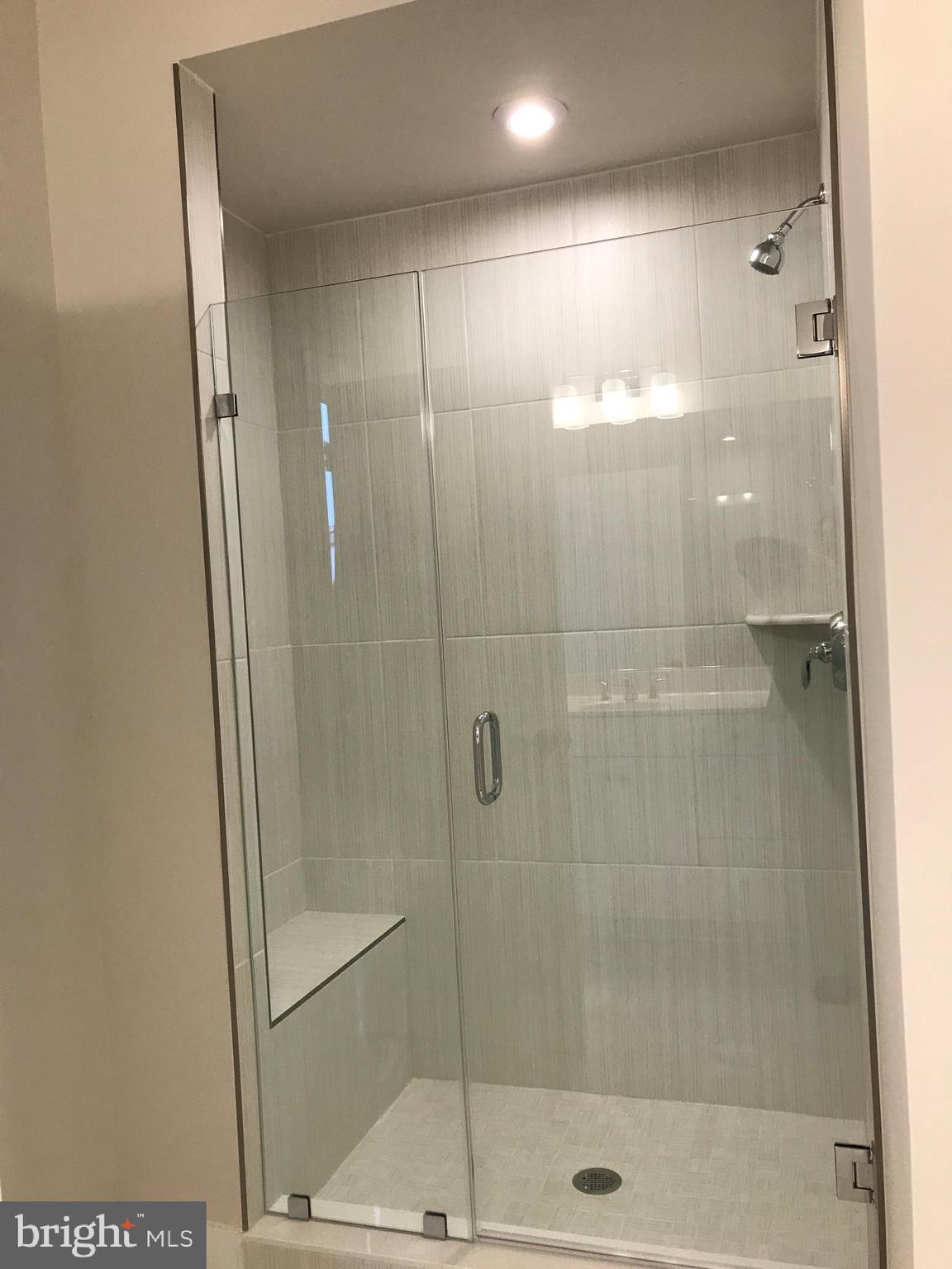 LIBERTY PARK - Residential Lease