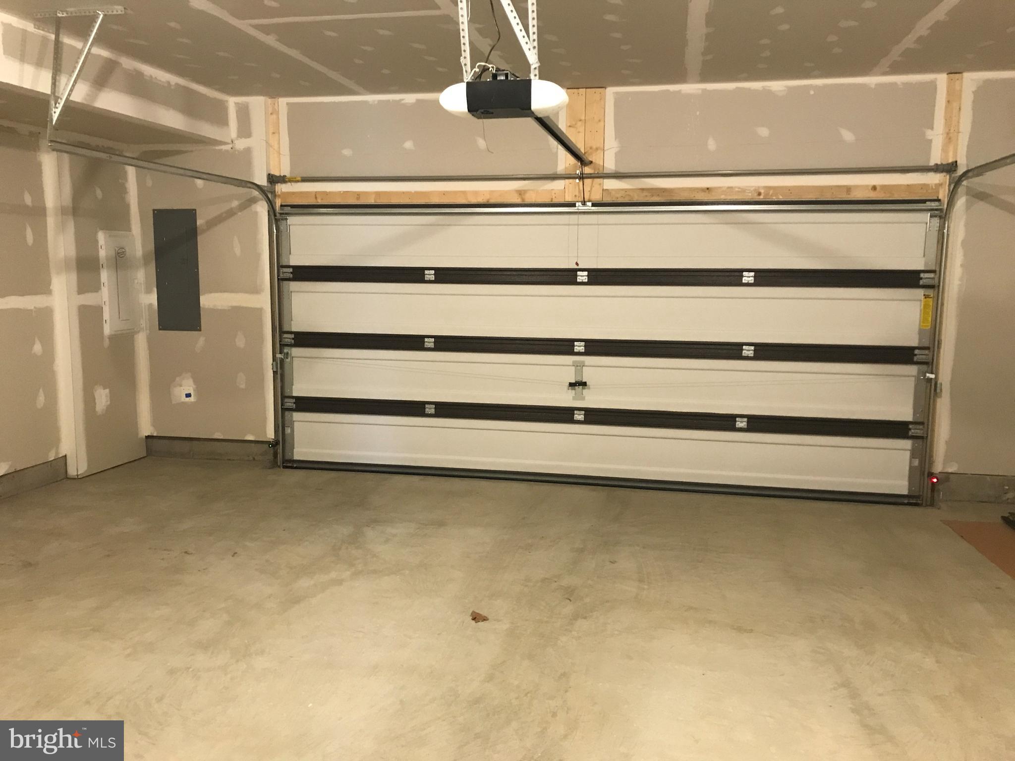 LIBERTY PARK - Residential Lease