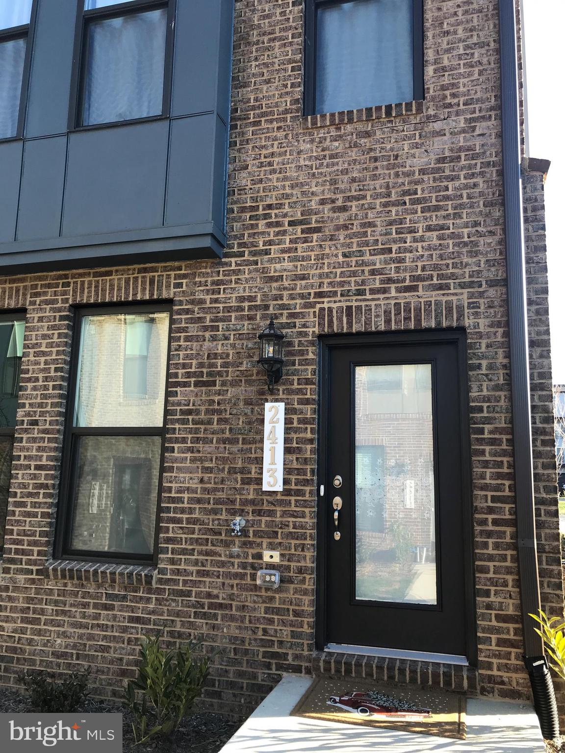 LIBERTY PARK - Residential Lease