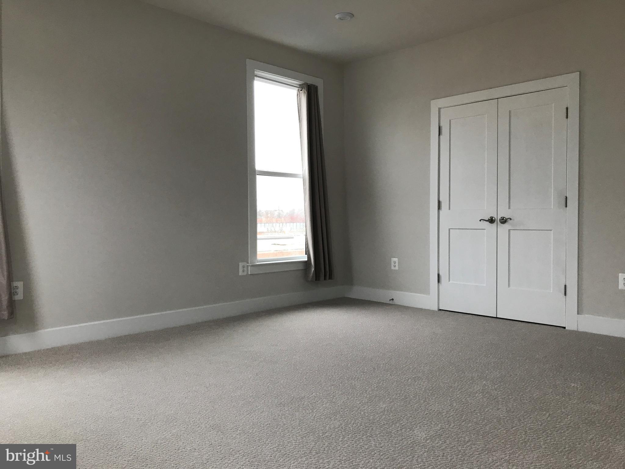 LIBERTY PARK - Residential Lease