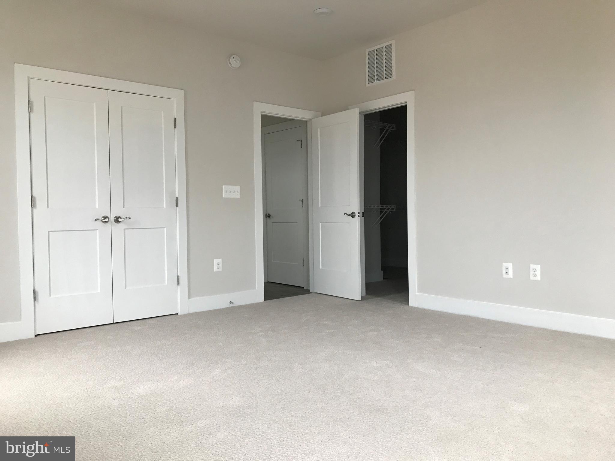 LIBERTY PARK - Residential Lease