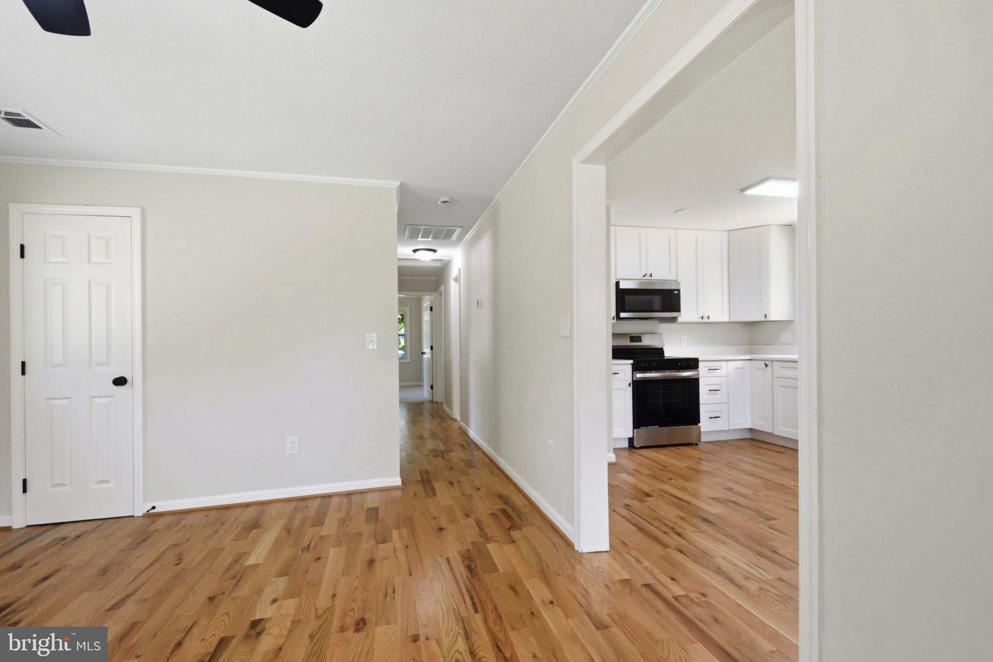 1802 ZACHARY TAYLOR HIGHWAY