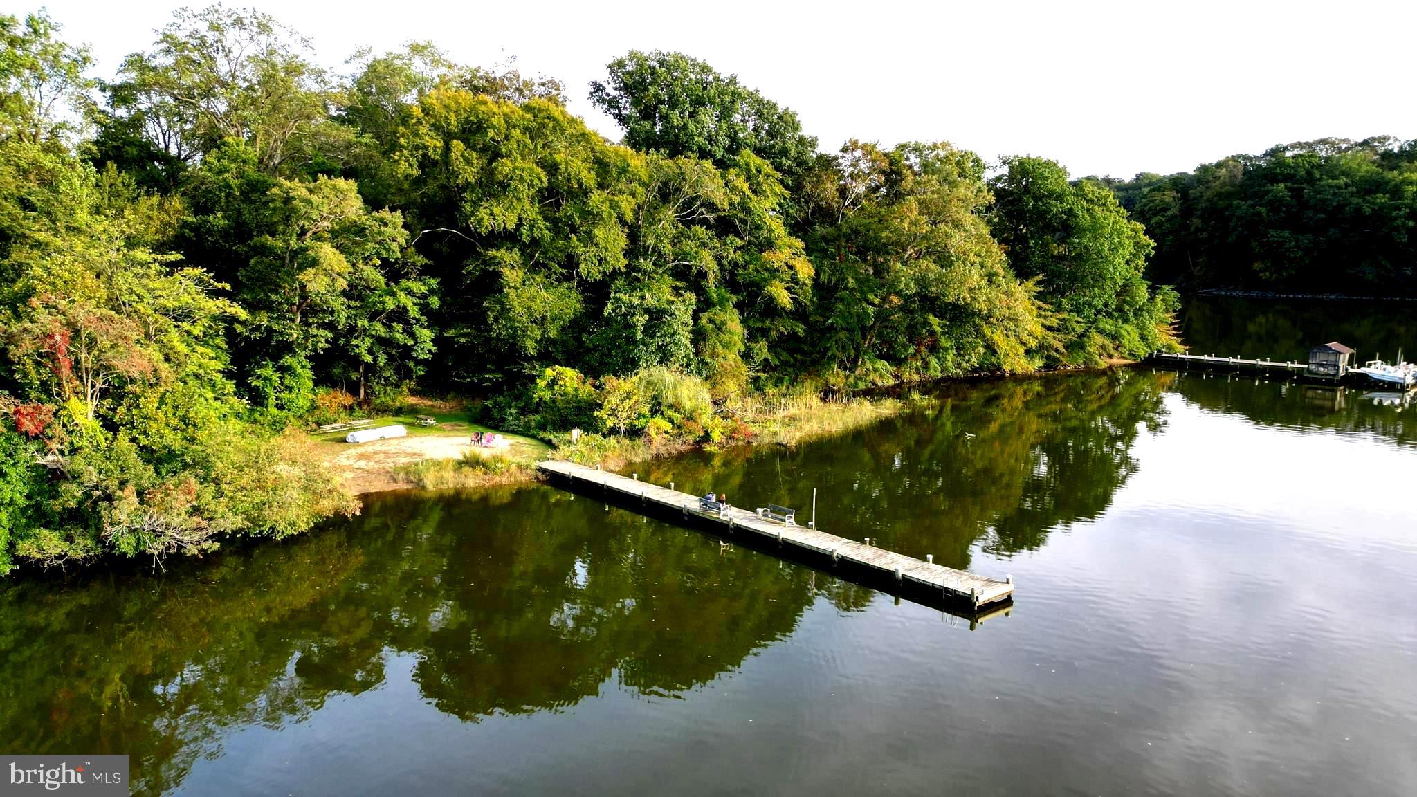 SHOREWOOD ESTATES - Residential