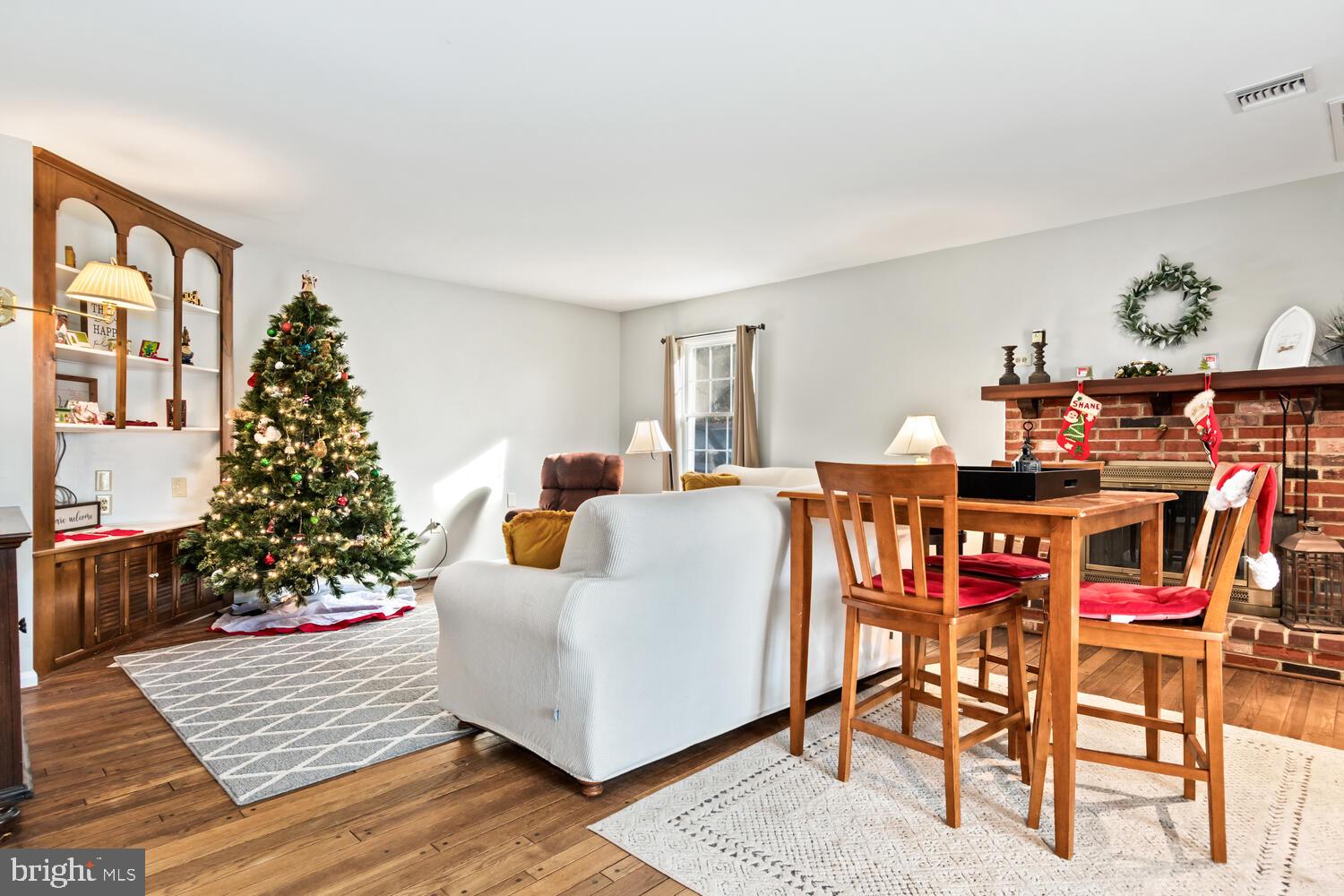 SHOREWOOD ESTATES - Residential