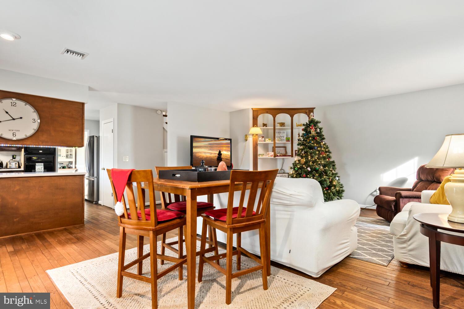 SHOREWOOD ESTATES - Residential