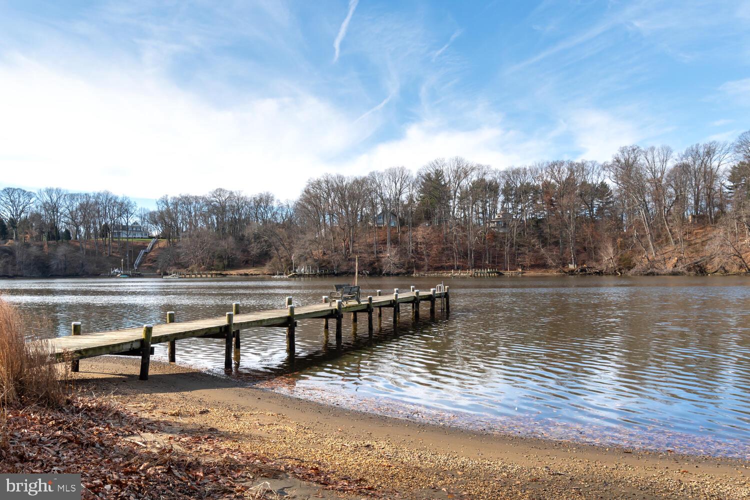 SHOREWOOD ESTATES - Residential