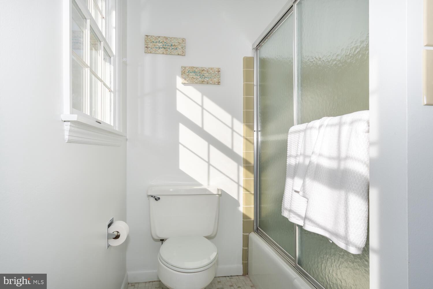 SHOREWOOD ESTATES - Residential