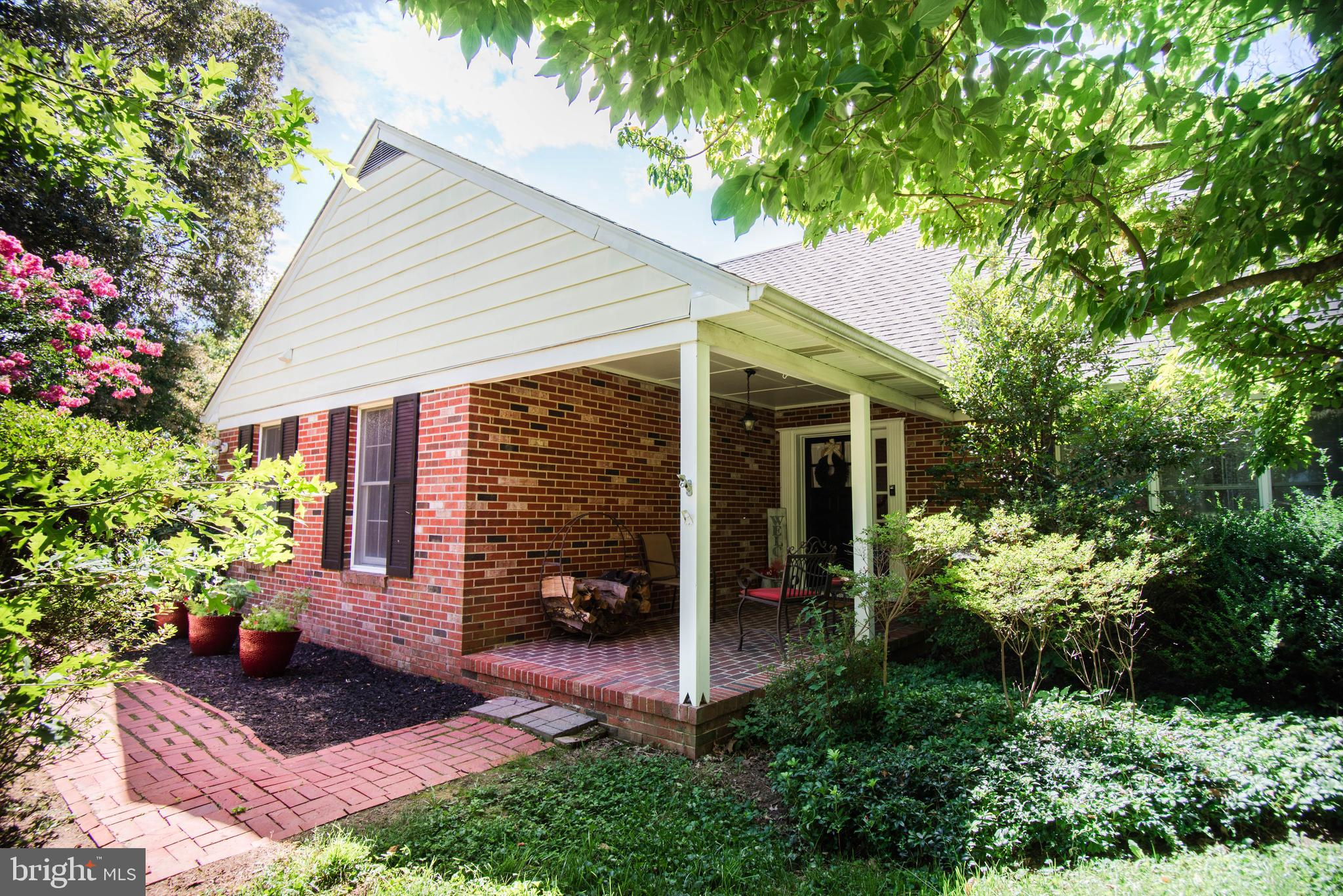 SHOREWOOD ESTATES - Residential