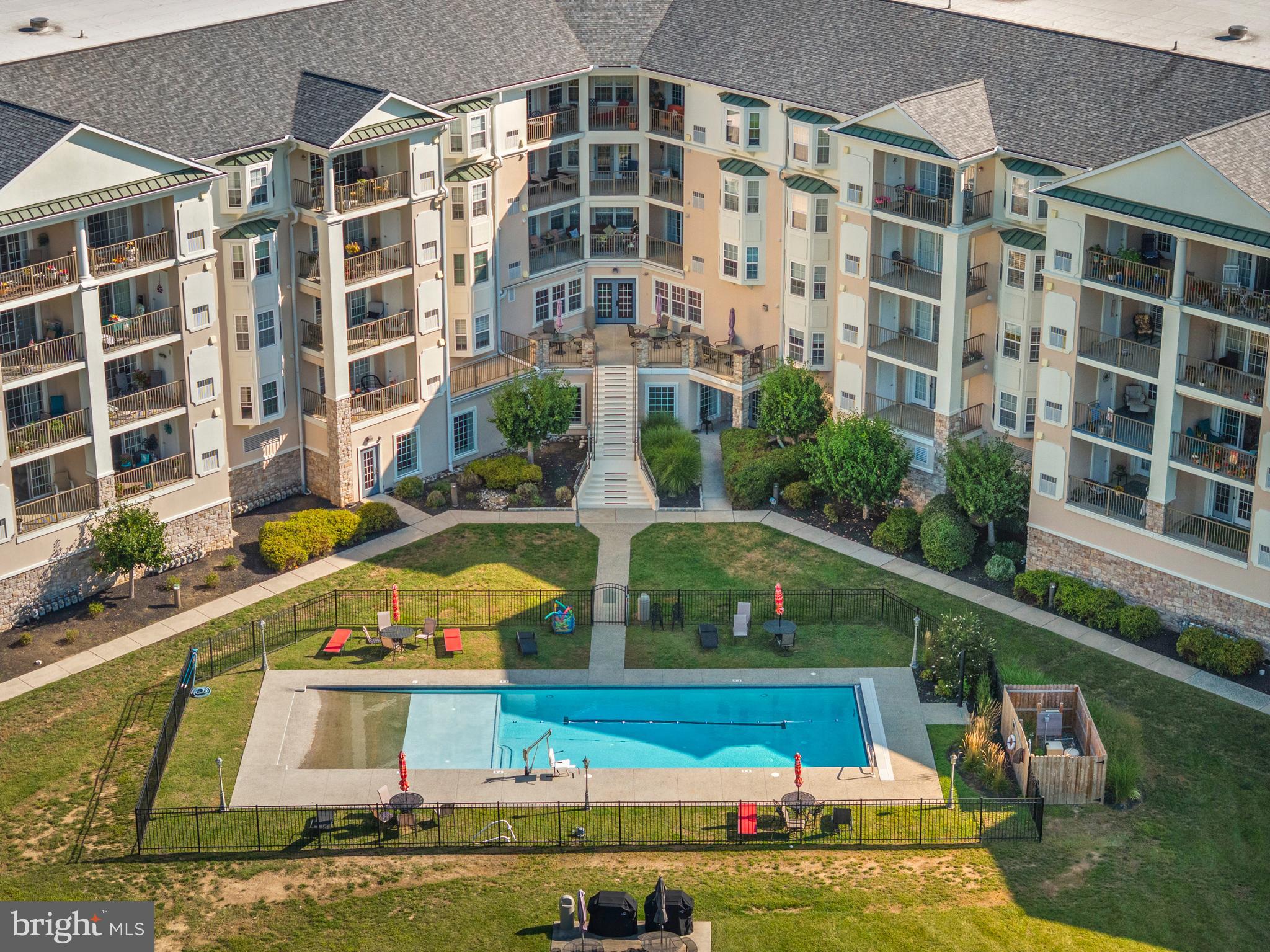 WINDSOR AT GLEN MI - Residential