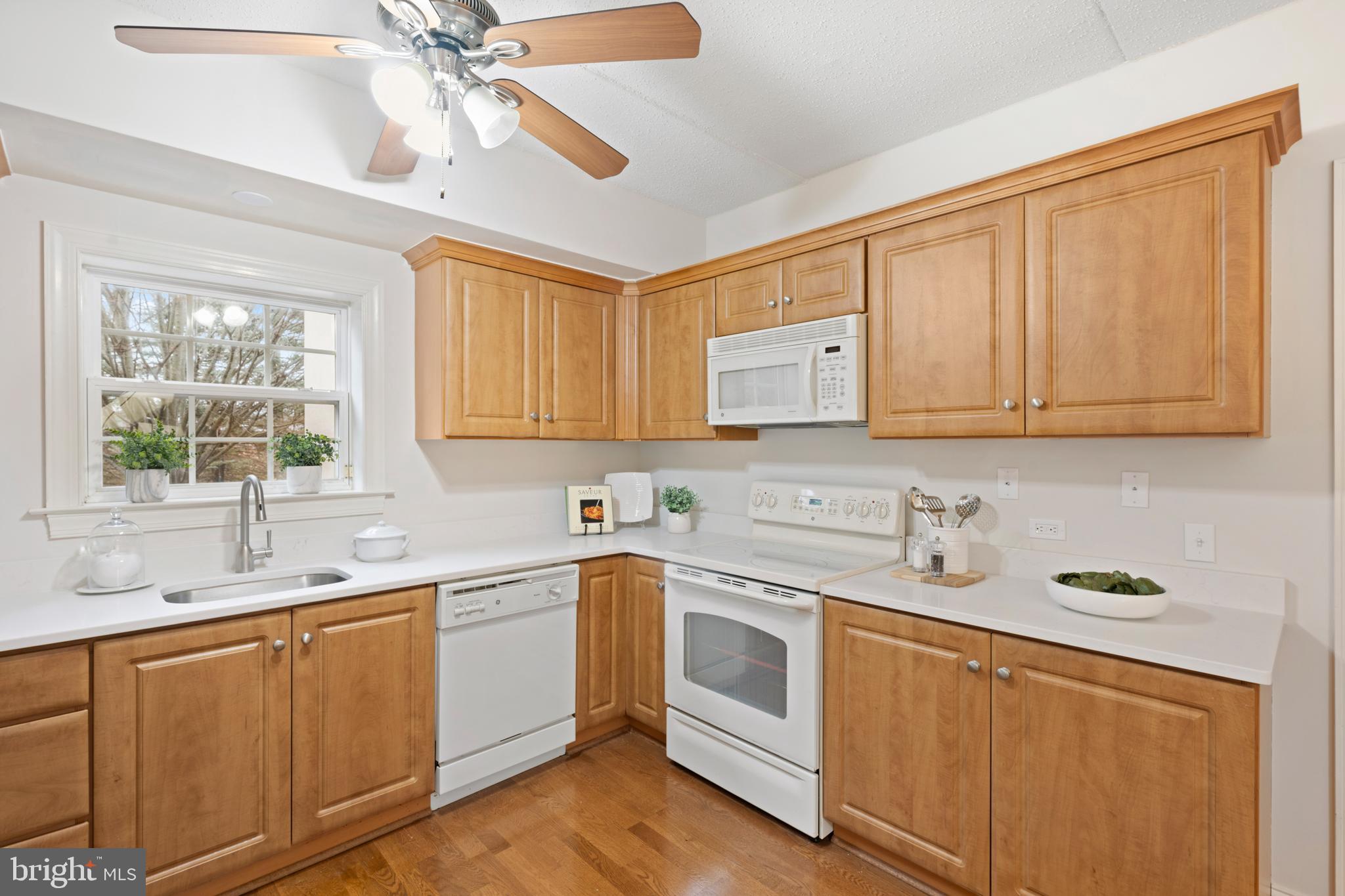 WINDSOR AT GLEN MI - Residential