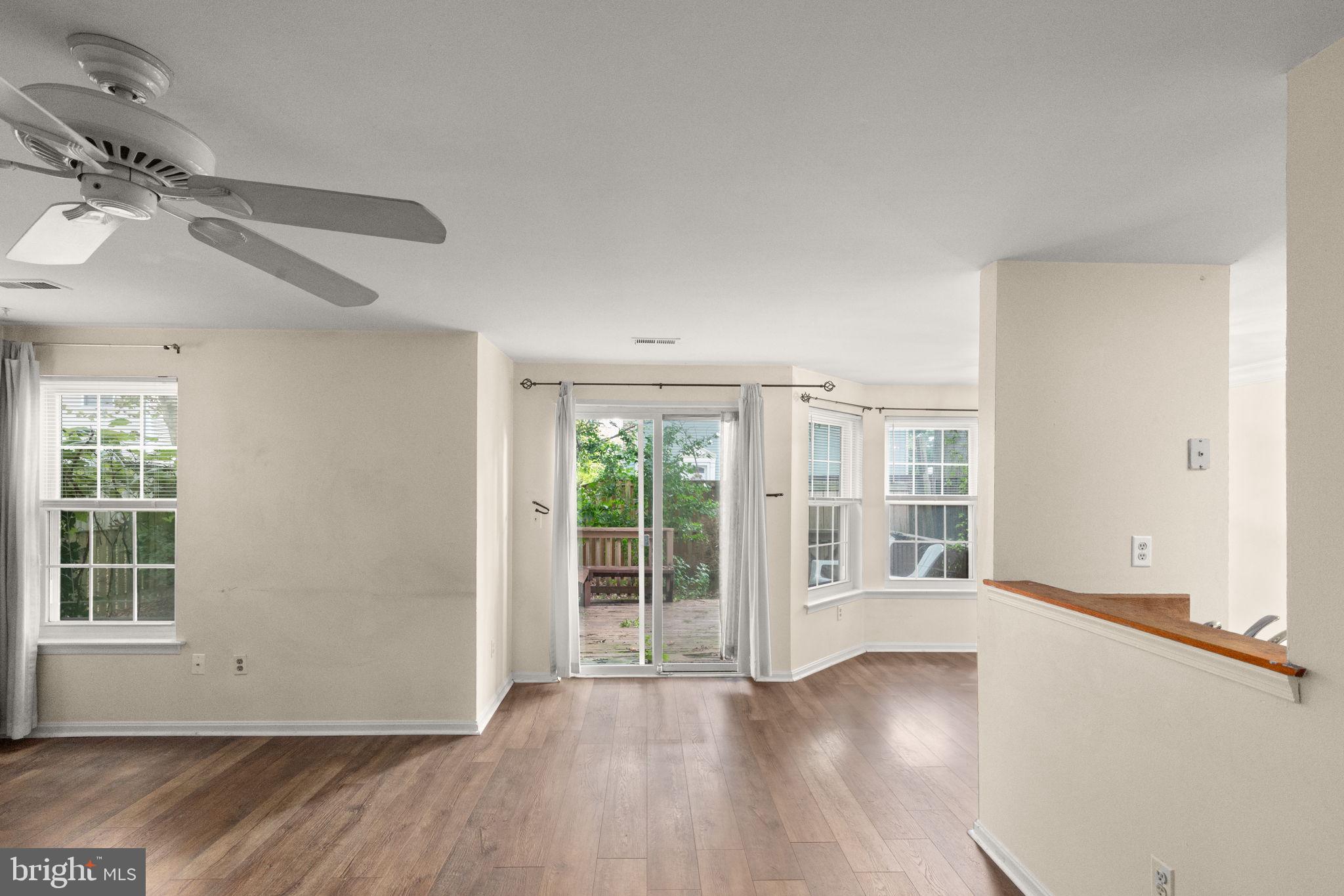 1209 LIBERTY SQUARE 11