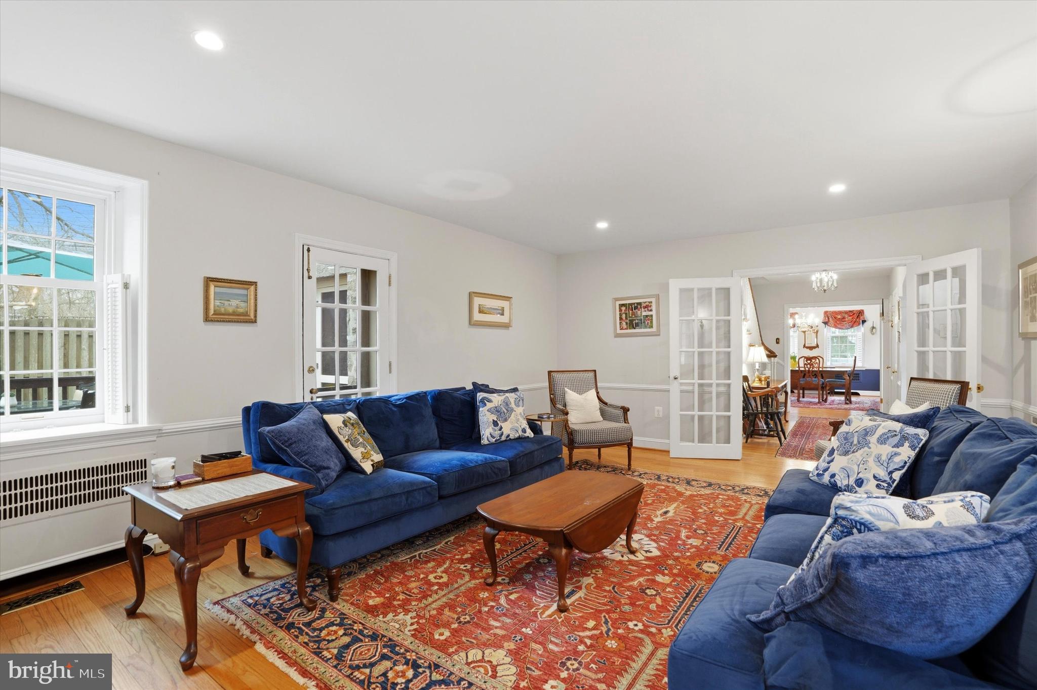 WYNNEWOOD PLAZA - Residential