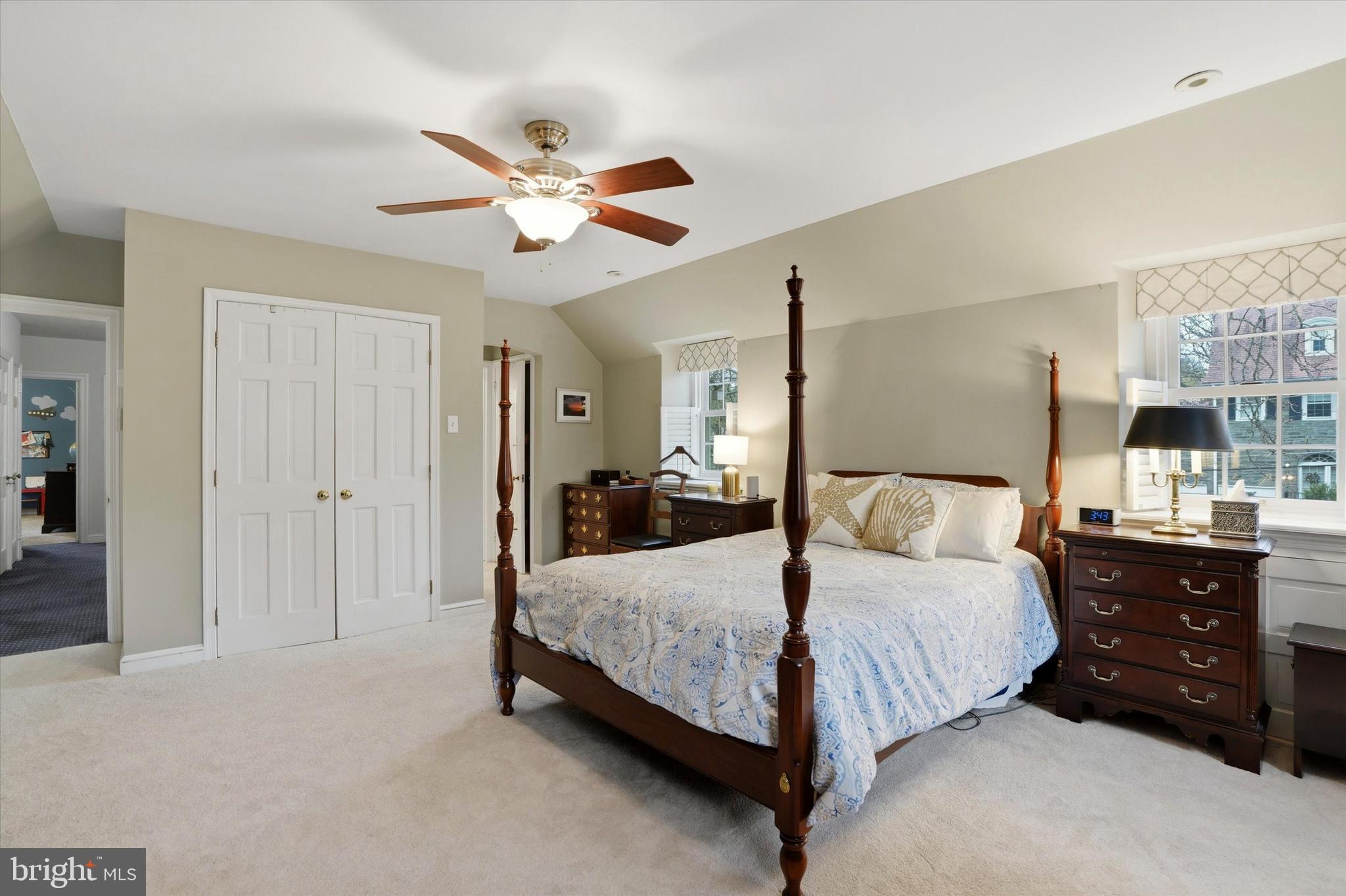 WYNNEWOOD PLAZA - Residential