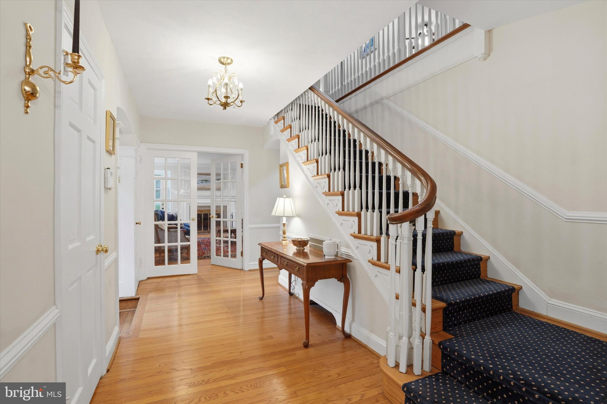 WYNNEWOOD PLAZA - Residential