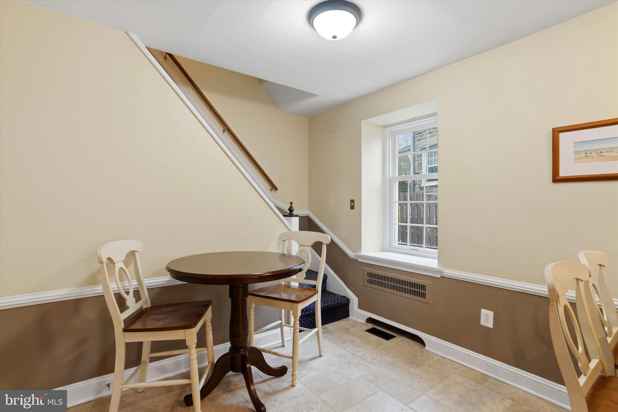 WYNNEWOOD PLAZA - Residential