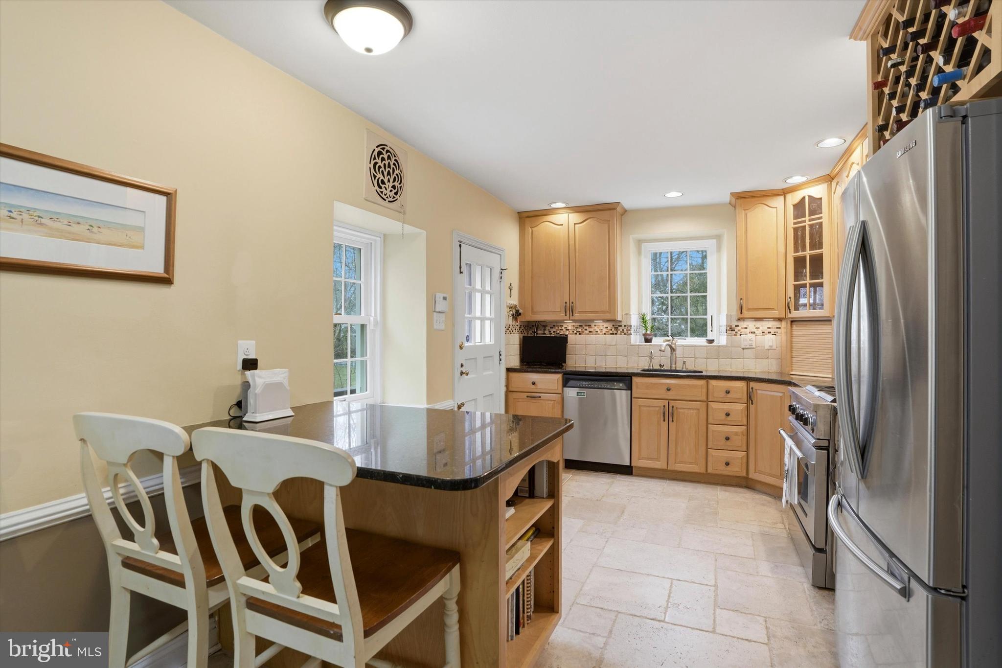 WYNNEWOOD PLAZA - Residential